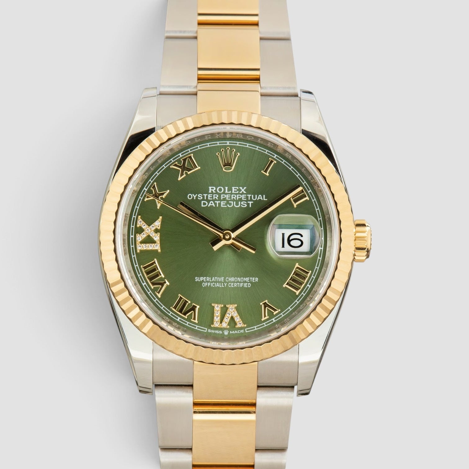 Datejust 36mm Oystersteel & 18K Yellow Gold Olive Green Diamond Dial