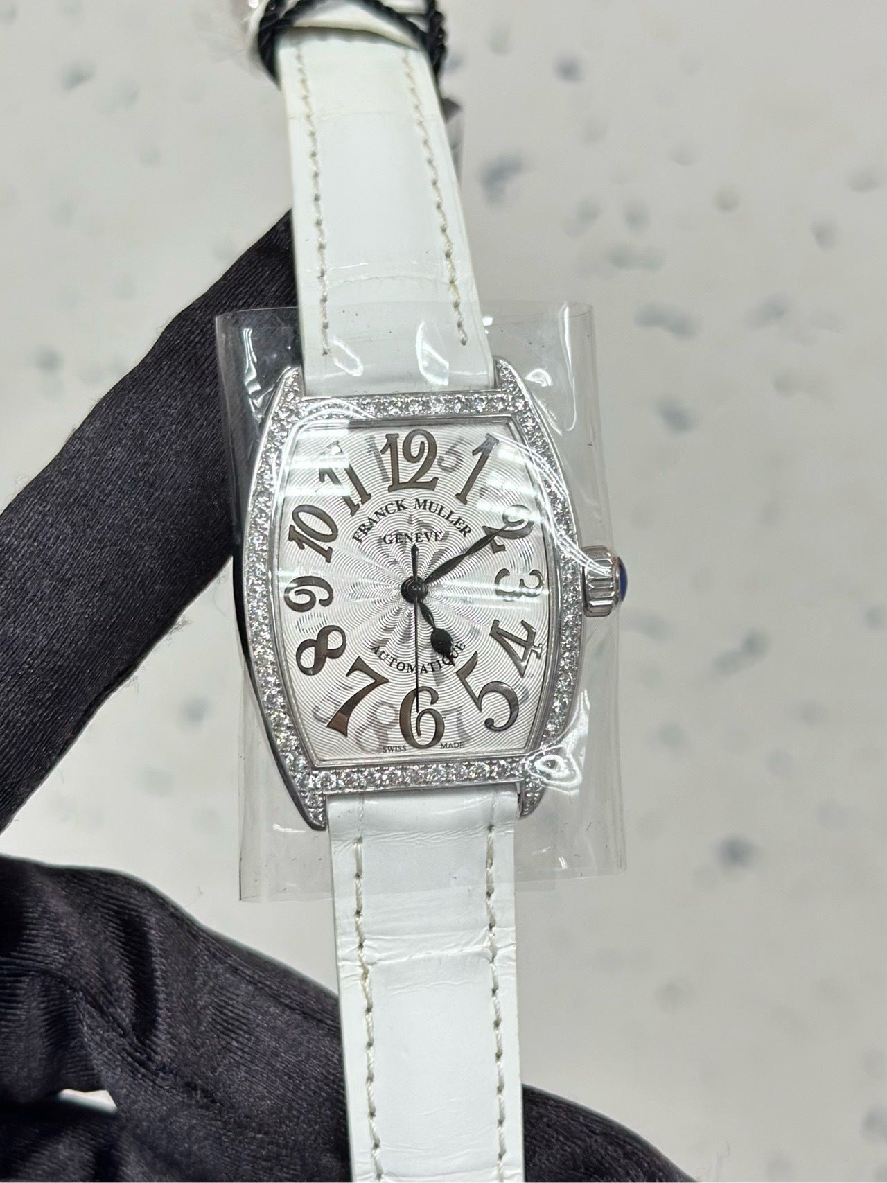 CINTRÉE CURVEX D 1R HO ASIA LIMITED