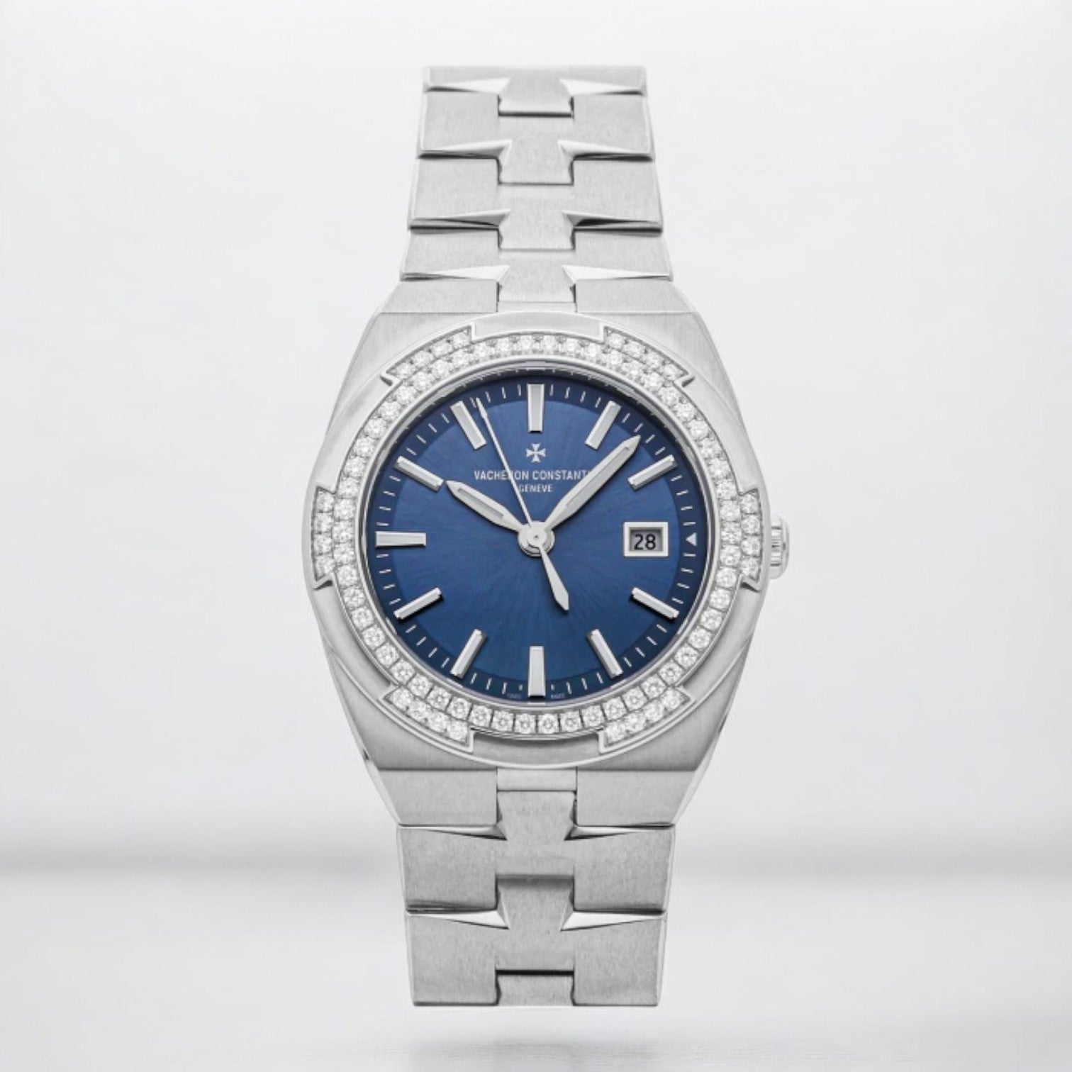 Overseas Quartz Steel Blue Dial Diamond Bezel
