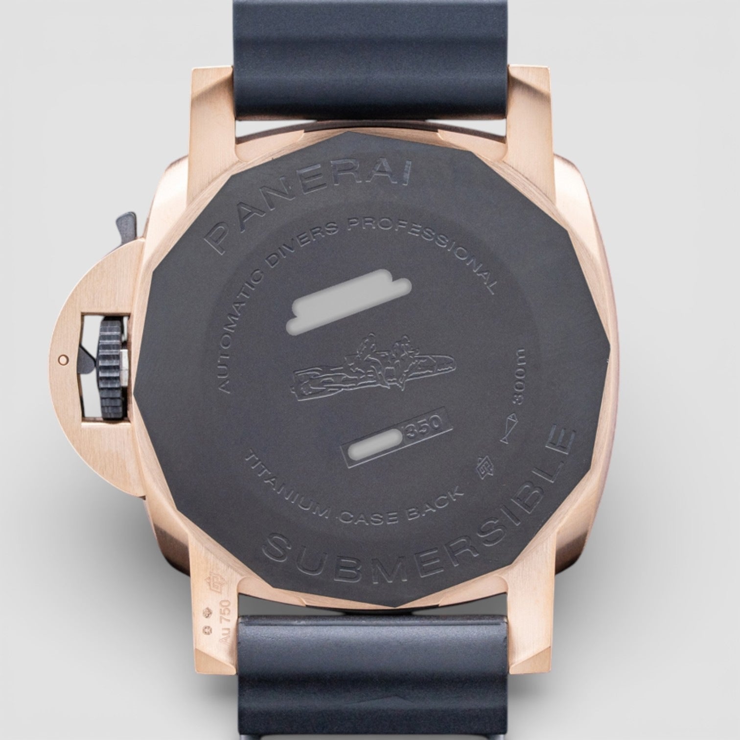Submersible Quarantaquattro Goldtech Orocarbo