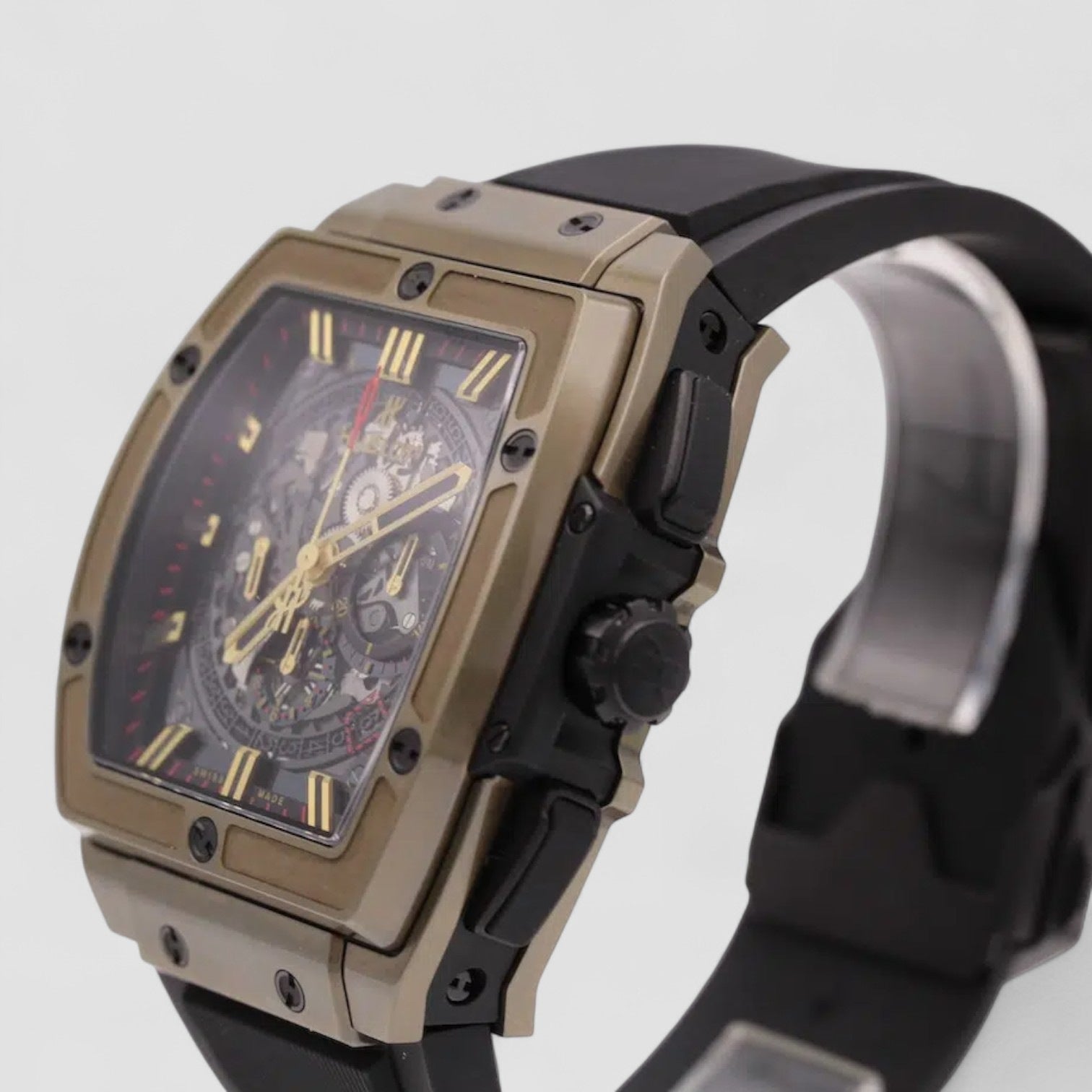 Shaped Spirit of Big Bang Chronograph Full Magic Gold 45mm