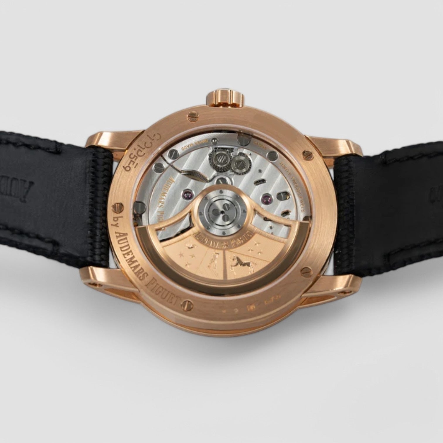 Code 11.59 Selfwinding White/Rose Gold 41mm