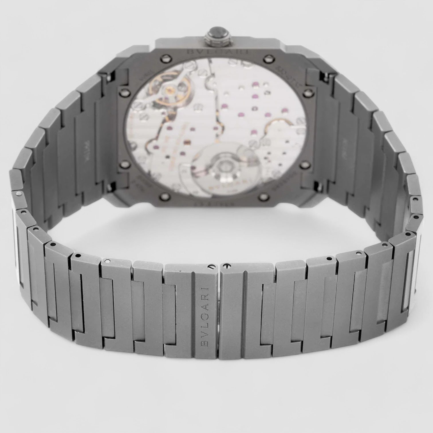 Octo Finissimo Extra Thin Grey / Black 40MM