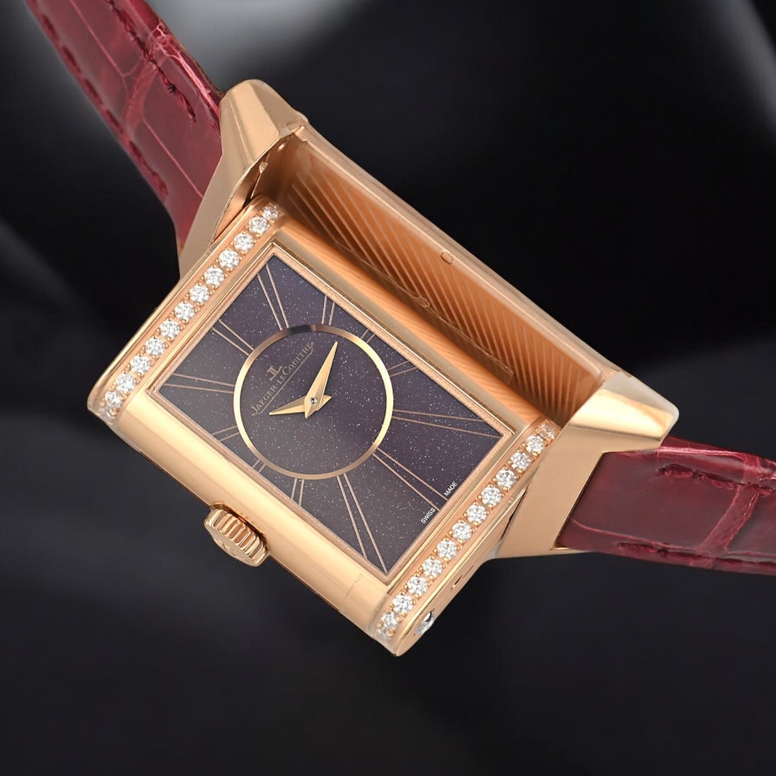 Reverso One Duetto Reference#: Q3342520, 40 mm x 20 mm, Rose/Red/Pink Gold