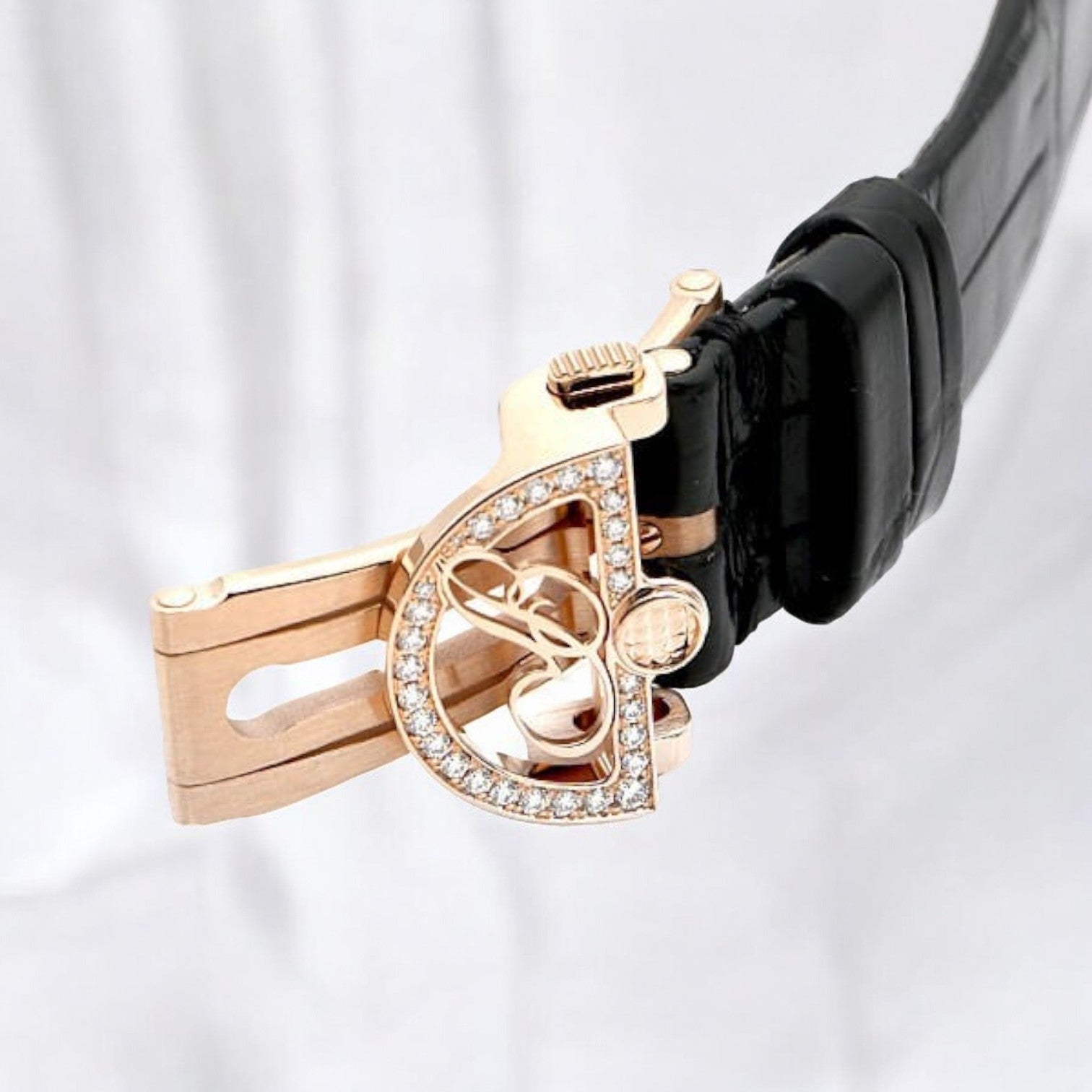 Reine de Naples Power Reserve
