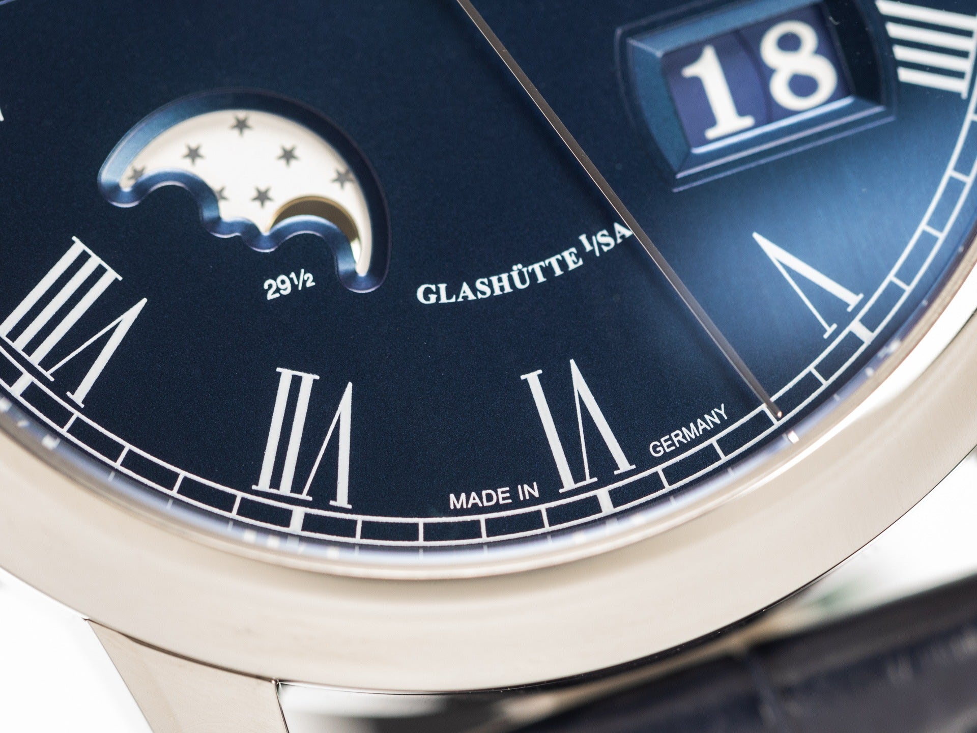 Senator Perpetual Calendar Stainless Steel / Blue / Alligator / Folding