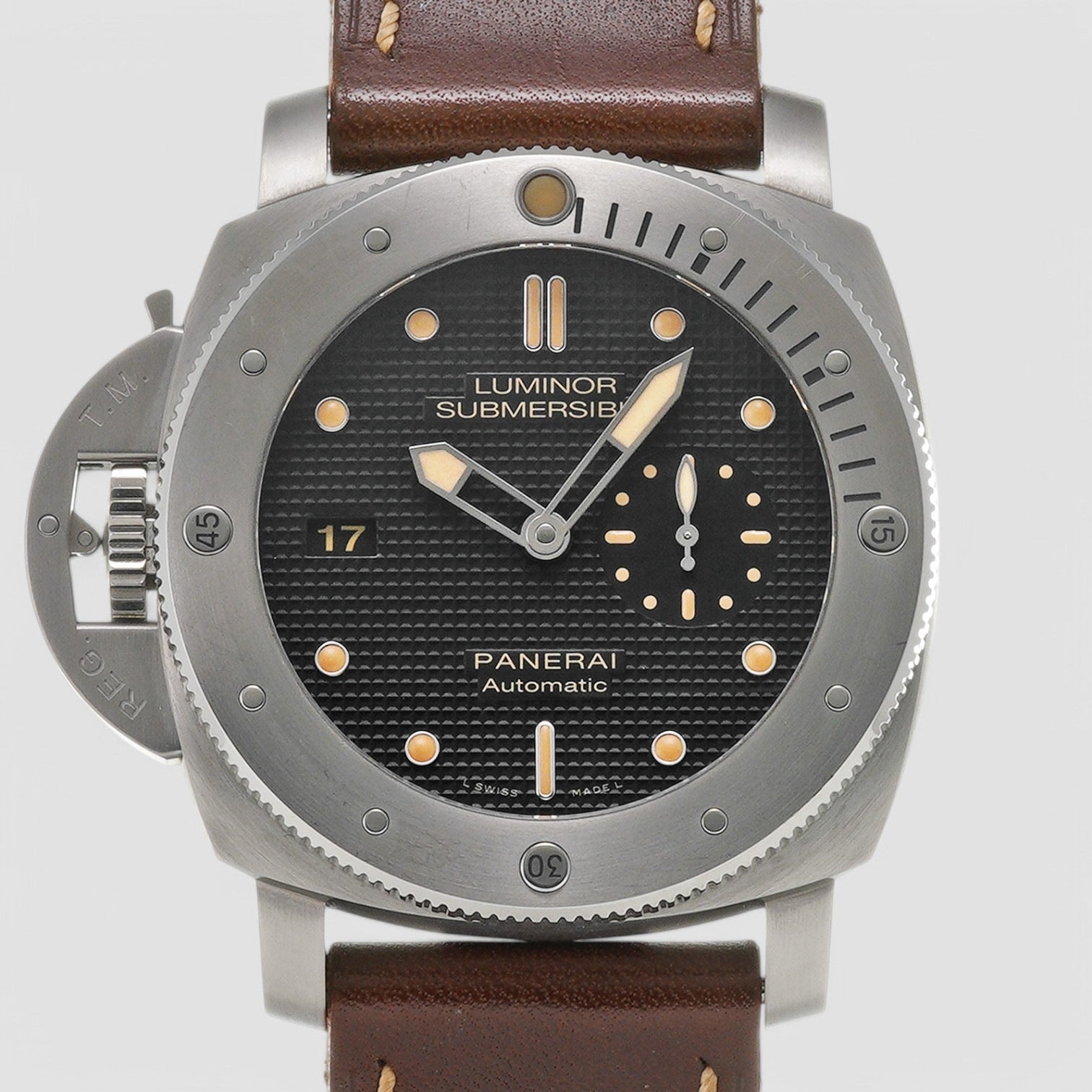 Luminor Submersible Black Dial Men's Watch