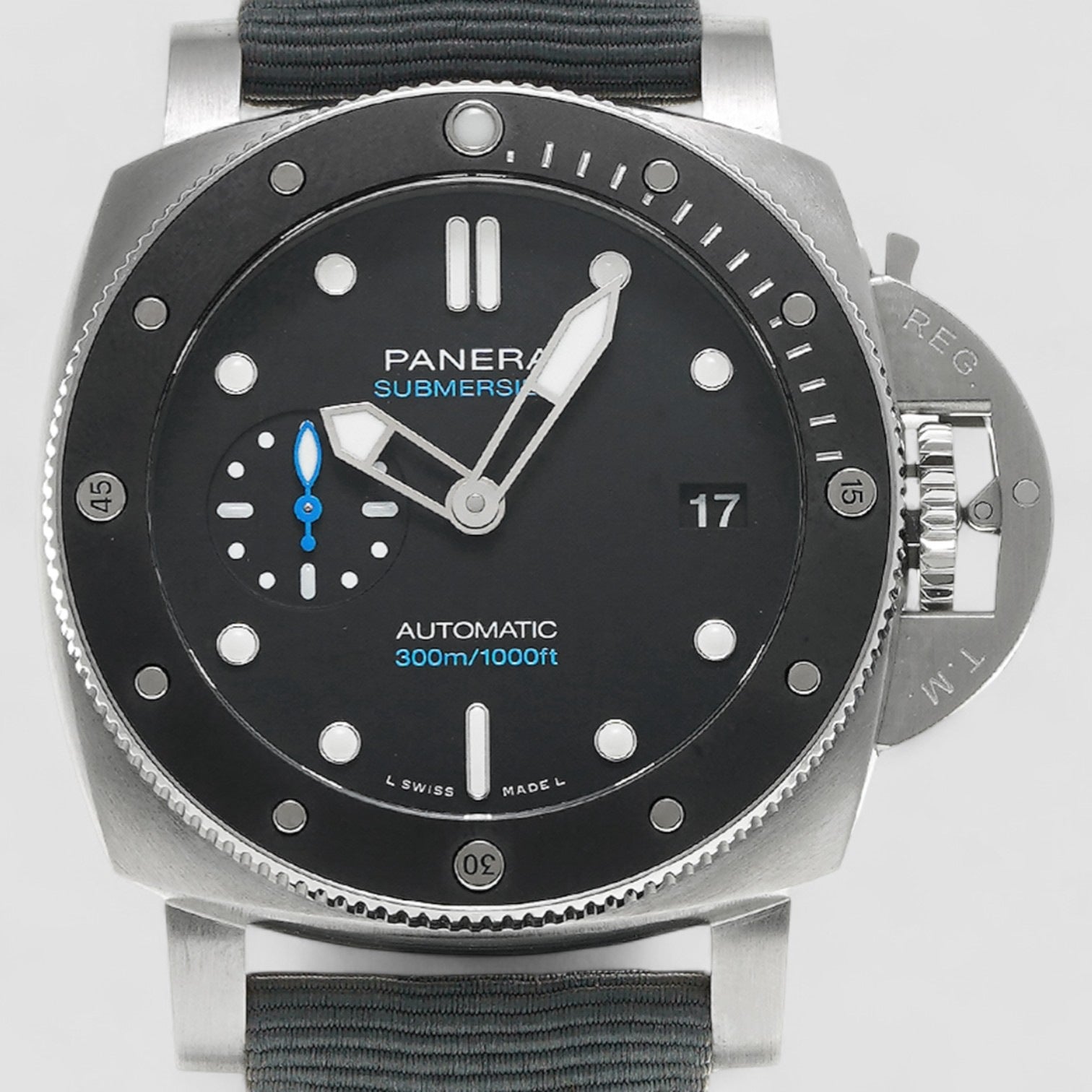 Luminor Submersible 42 3 Days Automatic SS Black Dial