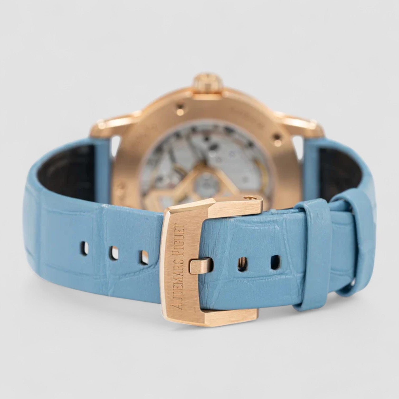 Code 11.59 Selfwinding Pink Gold 38mm