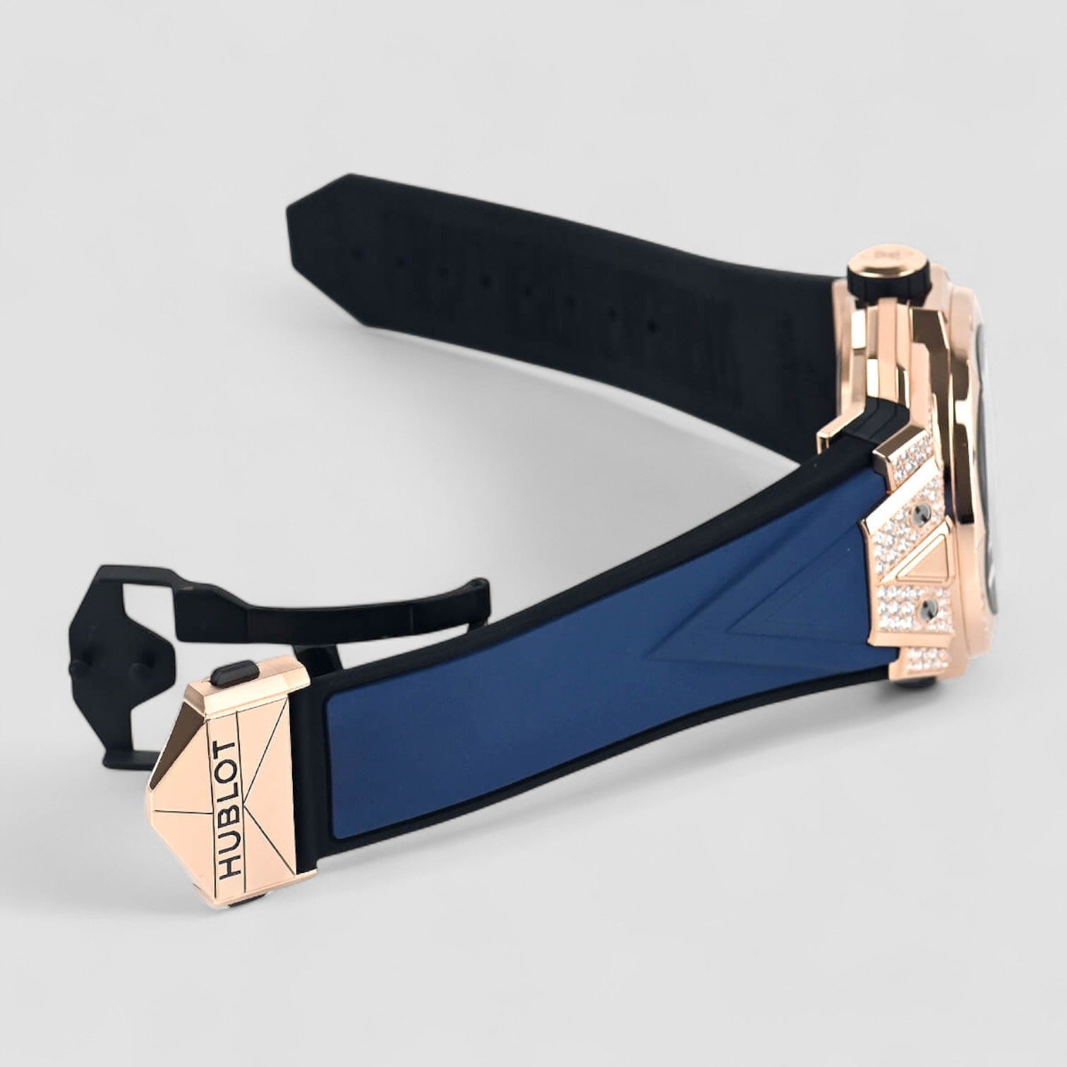 Sang Bleu Ii King Gold Big Bang Unico Blue Pave 45