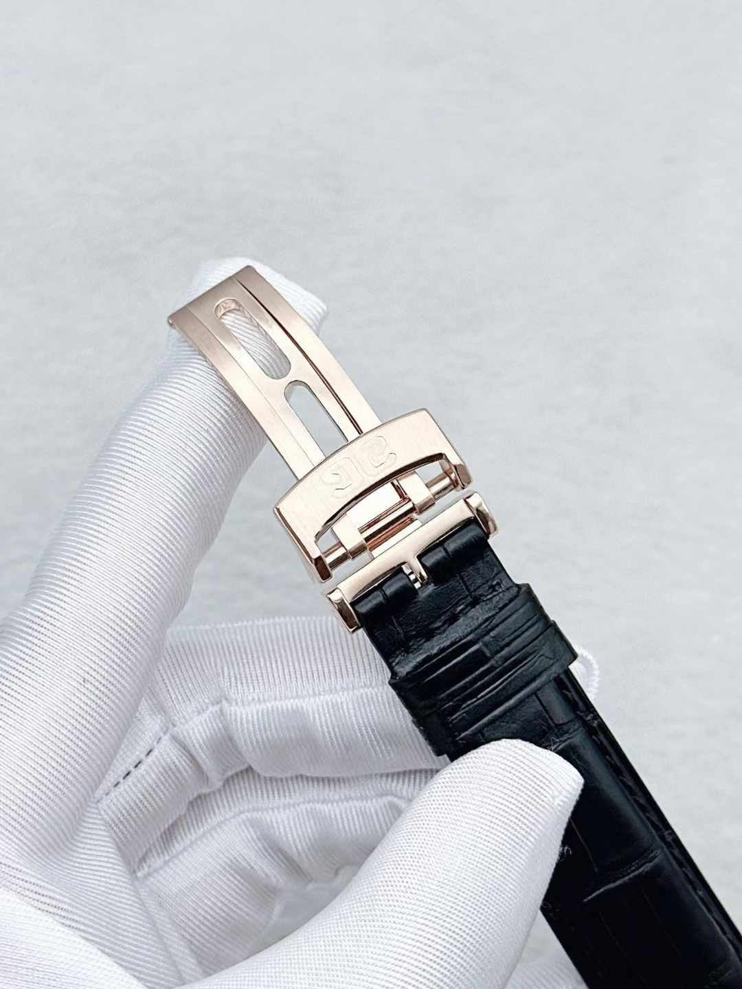 PanoMaticLunar Silver Dial 18K Rose Gold