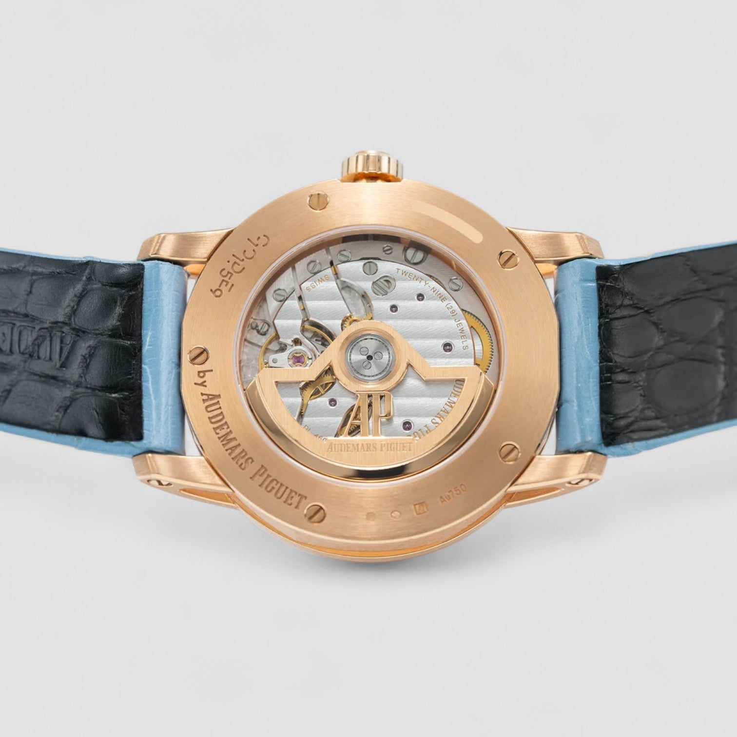 Code 11.59 Selfwinding Pink Gold 38mm