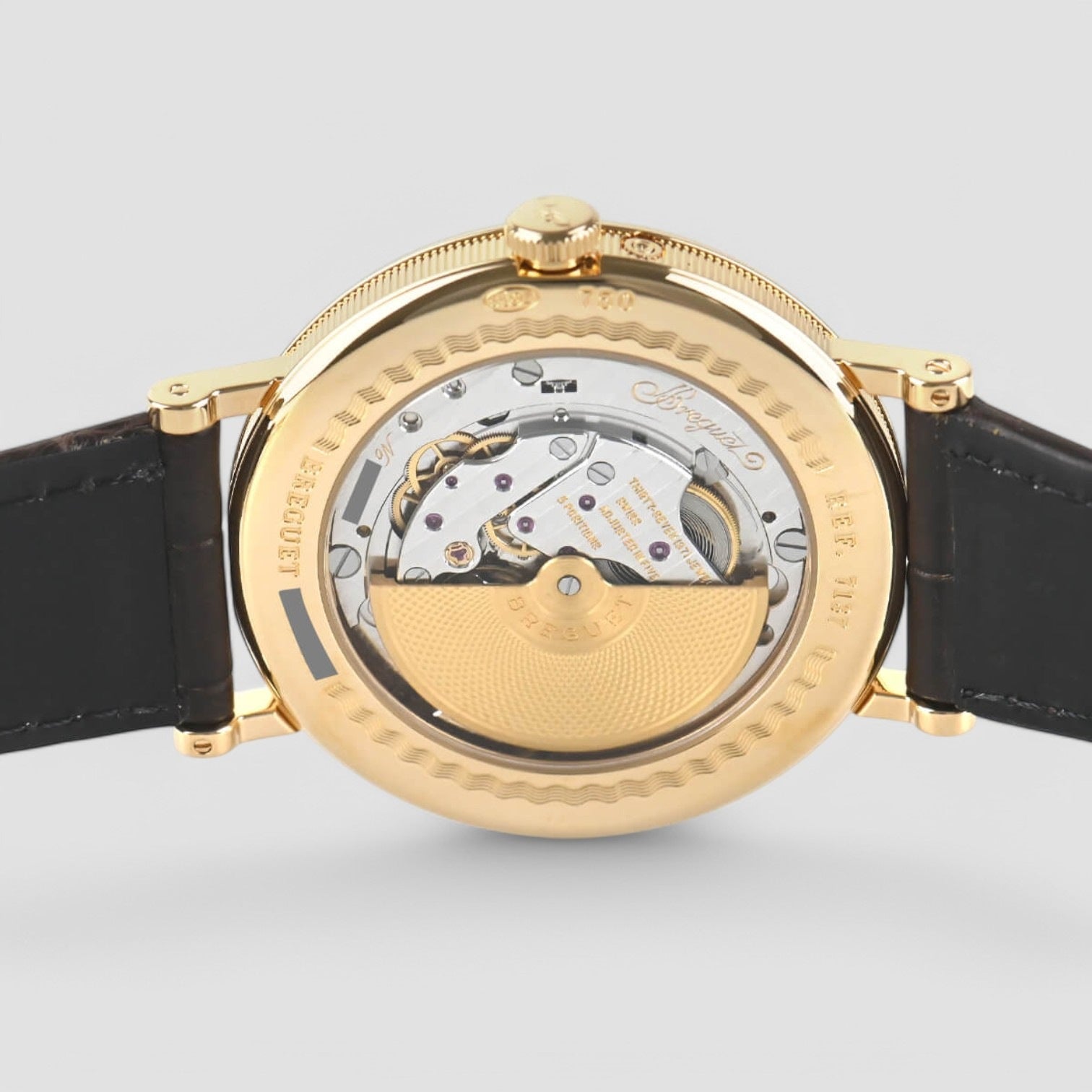 Classique Power Reserve Moon 18K Yellow Gold