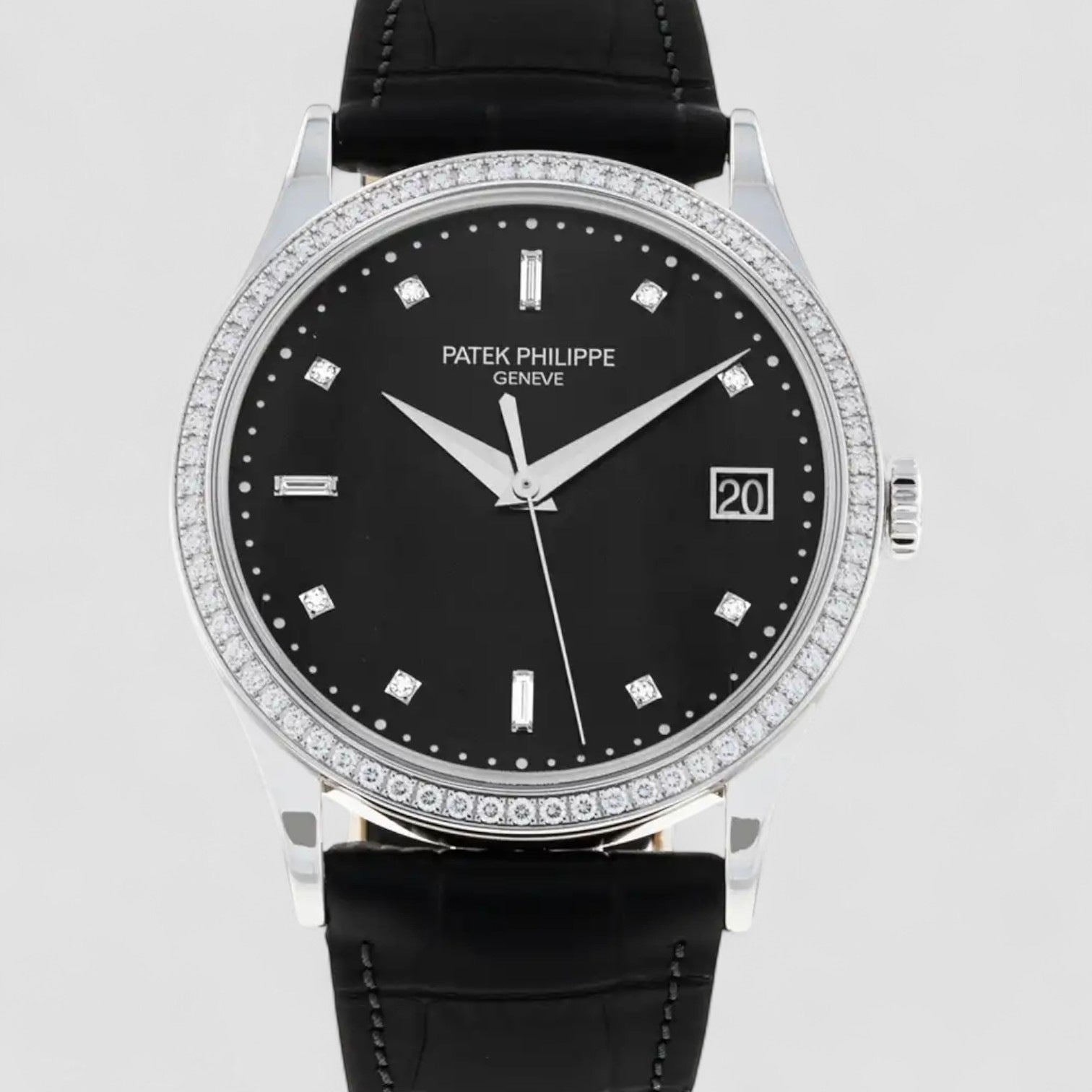 Calatrava 5297G 18K White Gold Black Dial / Diamond Bezel 2022 Description