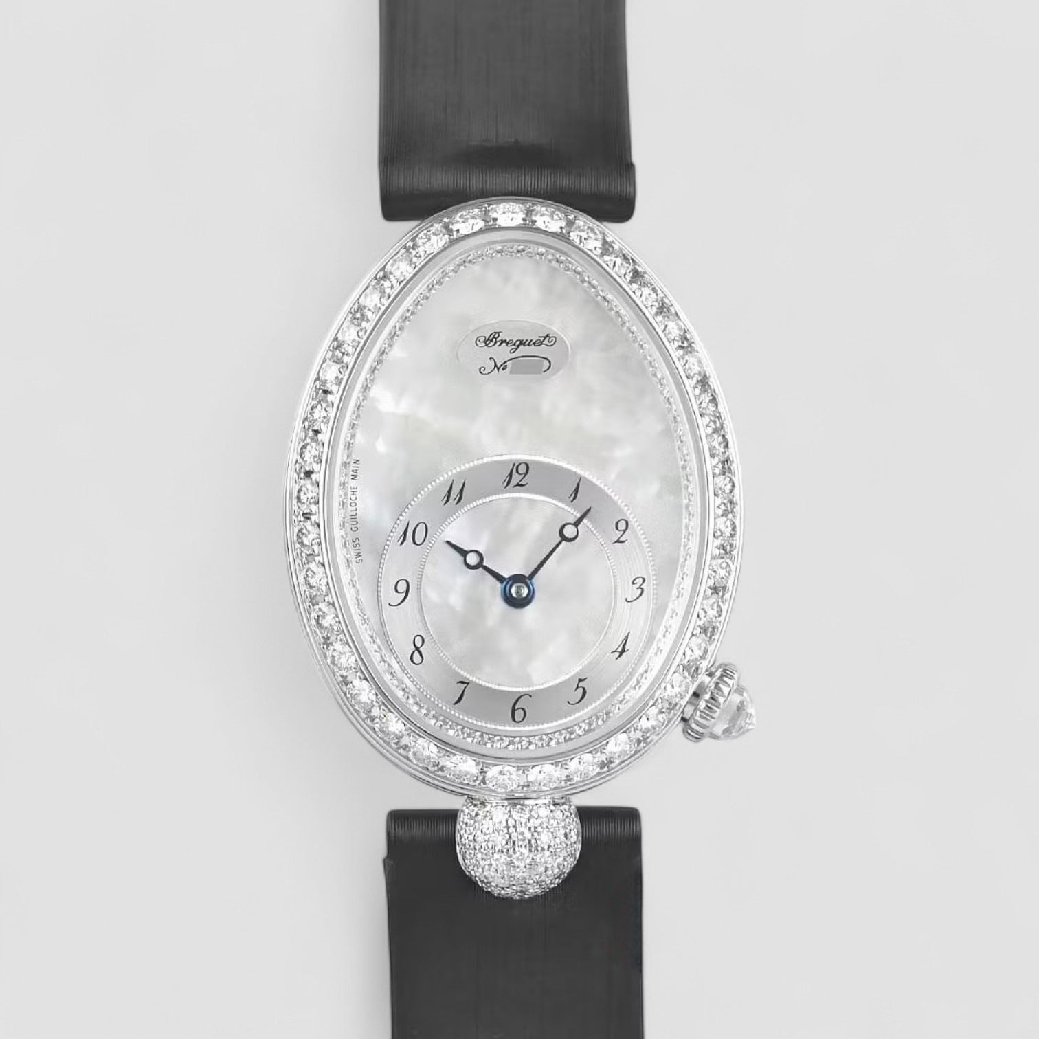 Reine De Naples Mother of Pearl 18K White Gold / Diamonds