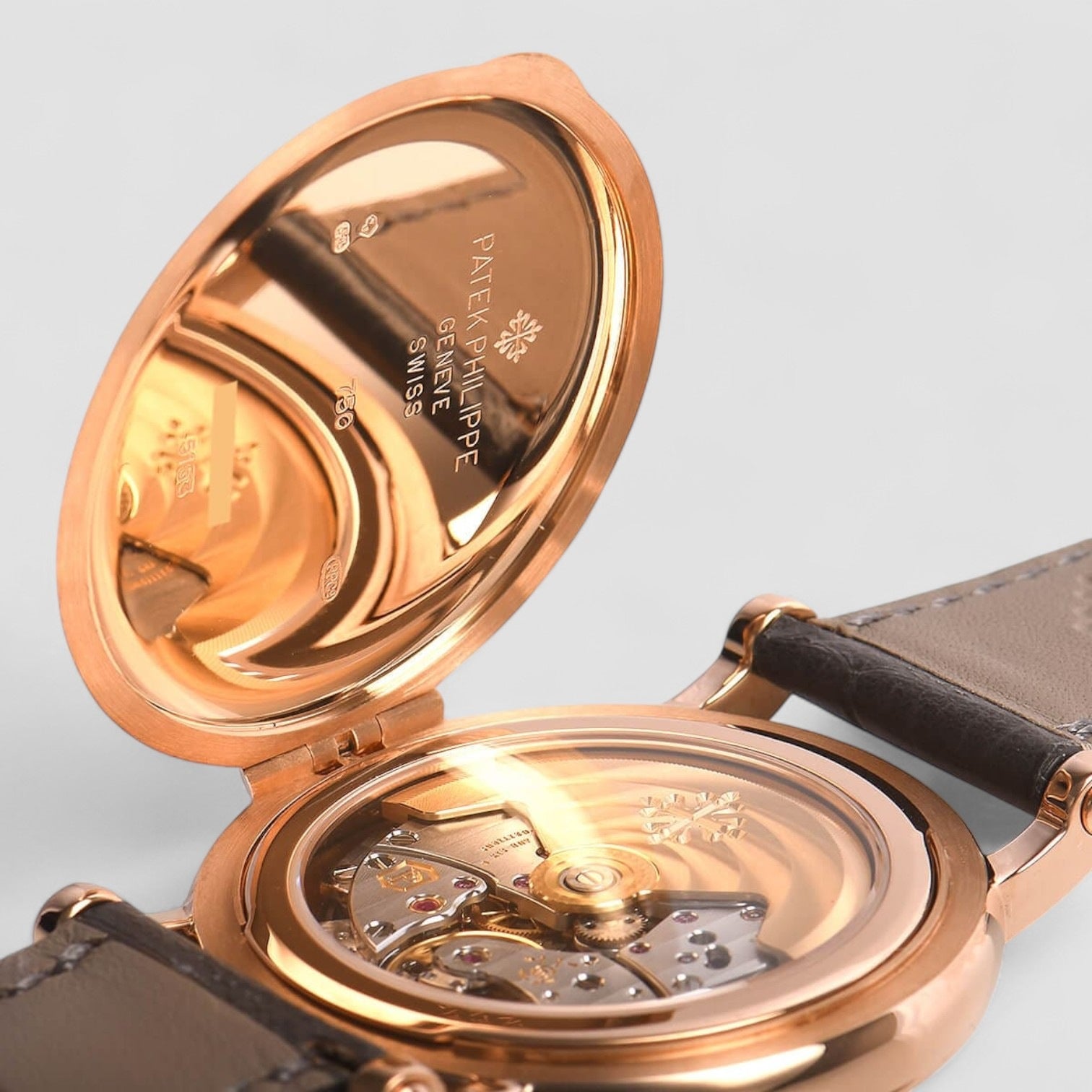 Calatrava 18k Rose Gold Silver Dial Mens Watch
