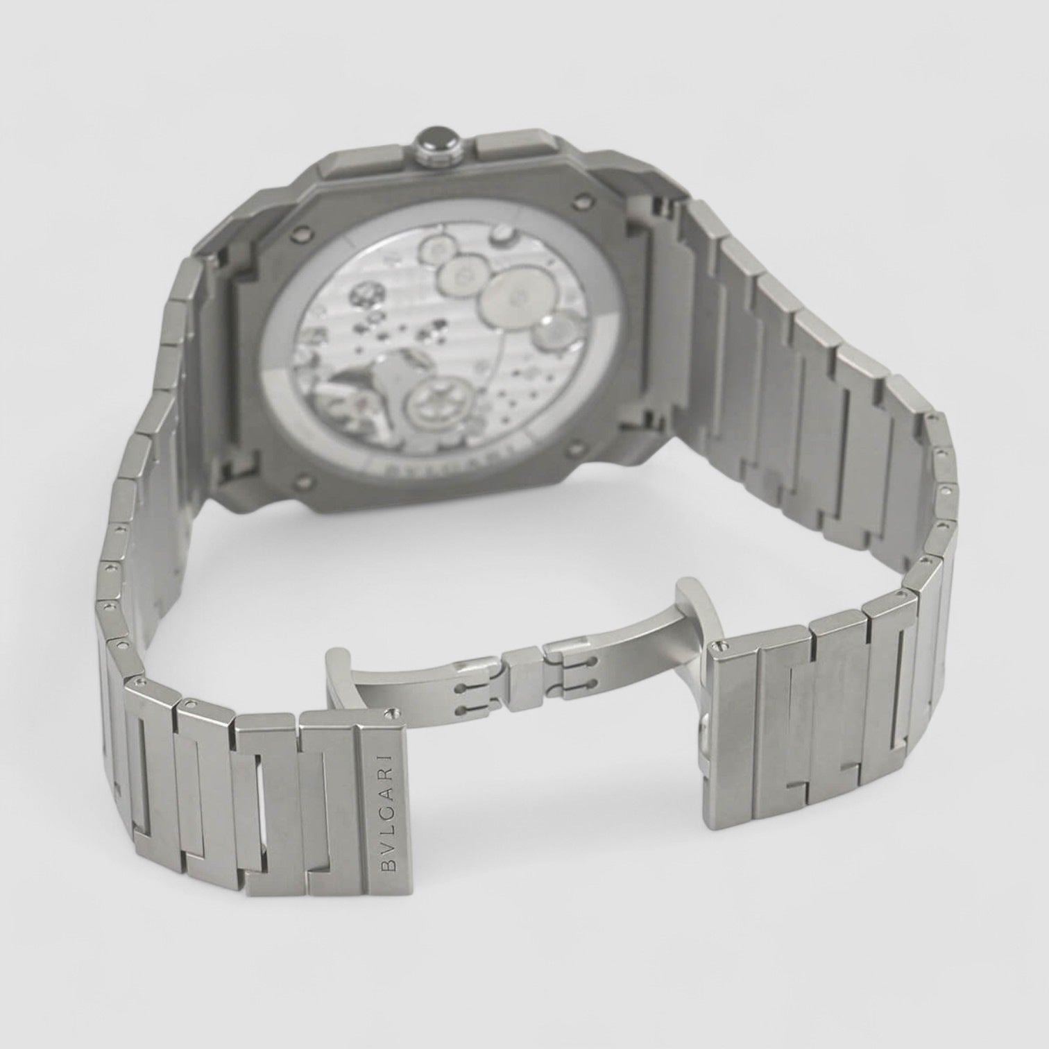 Octo Finissimo Chronograph GMT Titanium Grey / Black 42MM