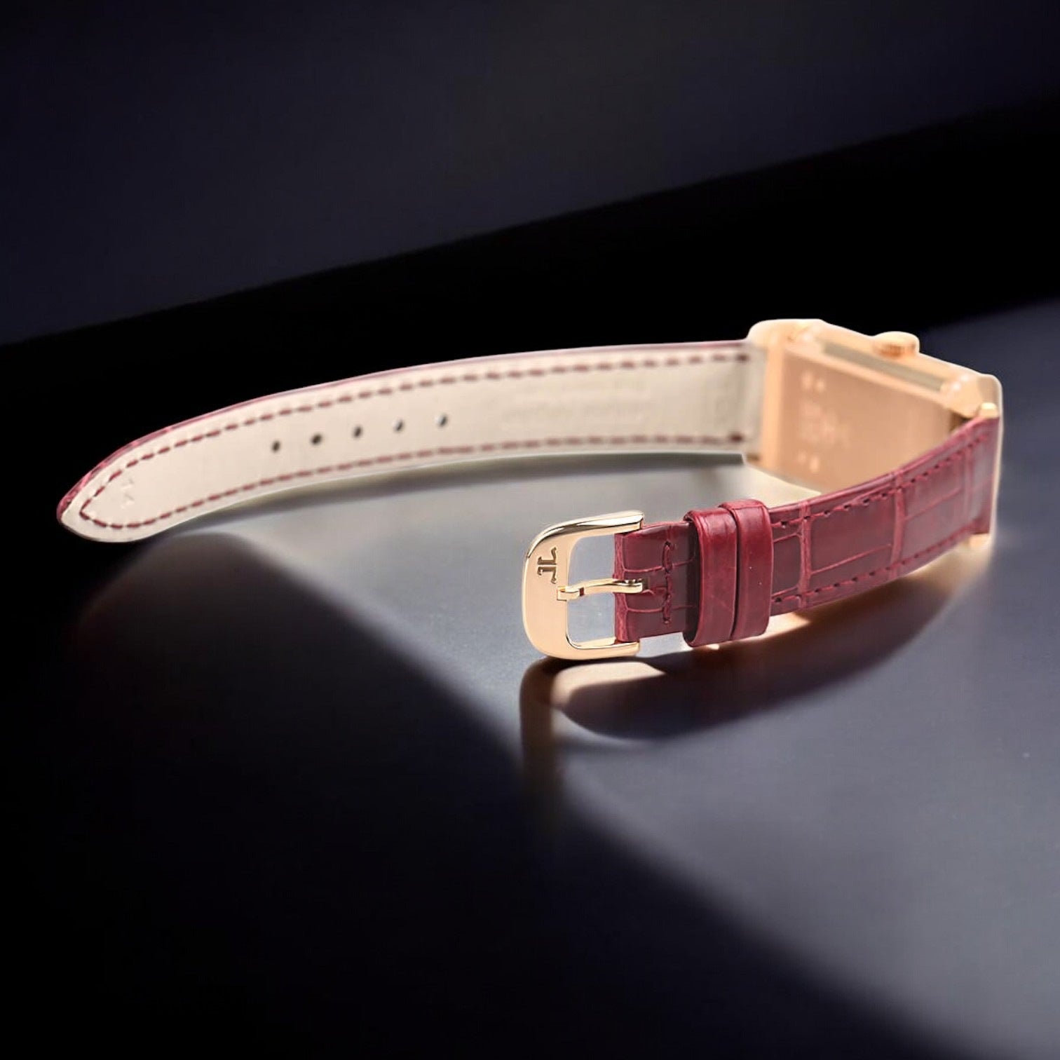 Reverso One Duetto Reference#: Q3342520, 40 mm x 20 mm, Rose/Red/Pink Gold