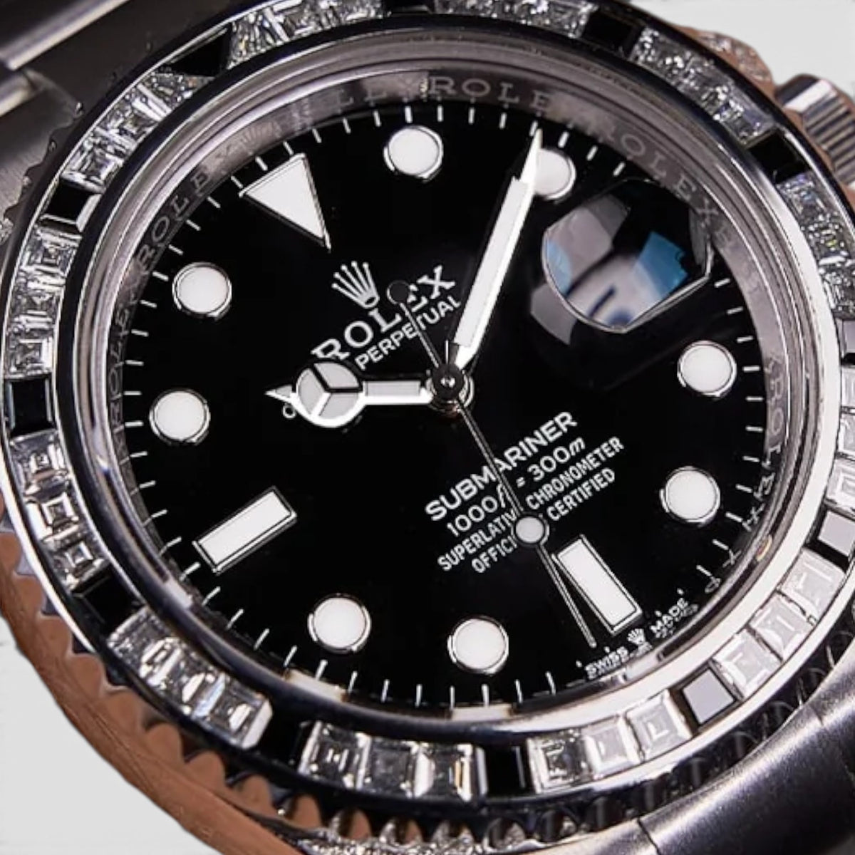 Submariner Date 41 Custom Diamond-Set Tuxedo Bezel