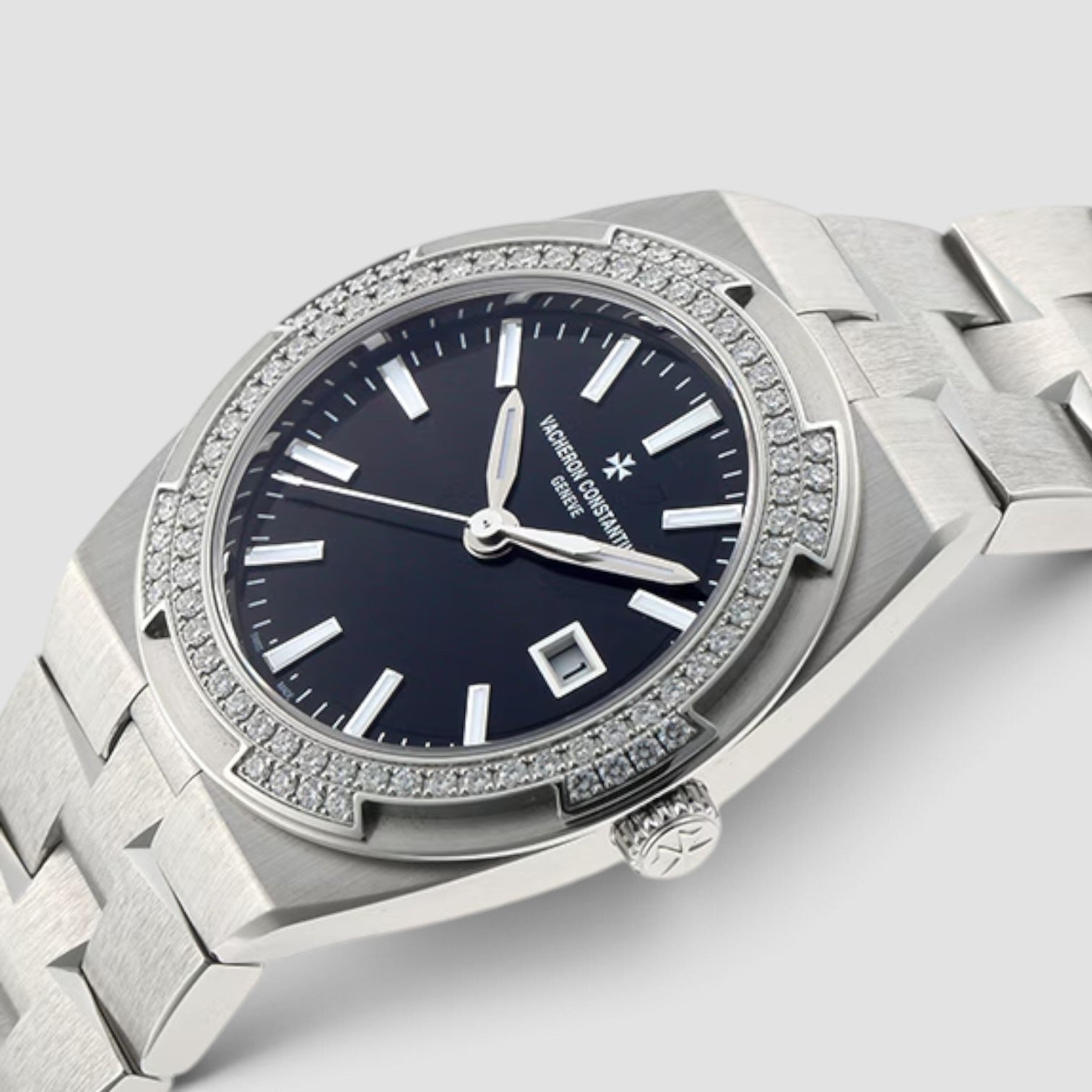 Overseas Quartz 33mm Steel Black Dial