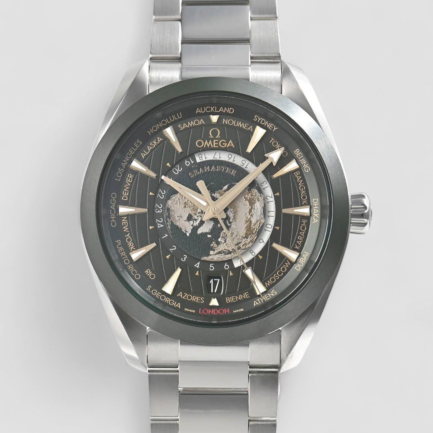 Seamaster World Time GMT Automatic Chronometer Green Dial Men's Watcht