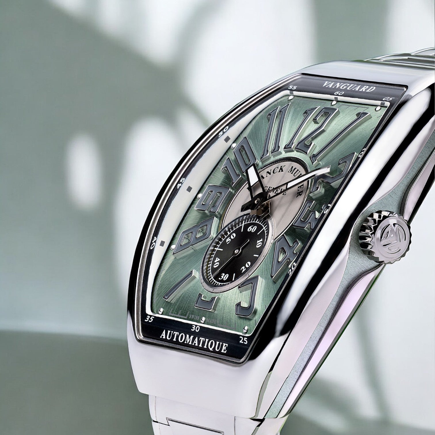 VANGUARD V41 SLIM VINTAGE SMALL SECOND MINT GREEN DIAL