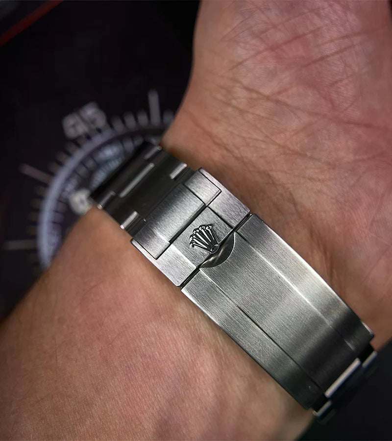 Submariner – 41mm – Black Dial – Custom Diamond-Set – Rainbow bezel - Iced Out