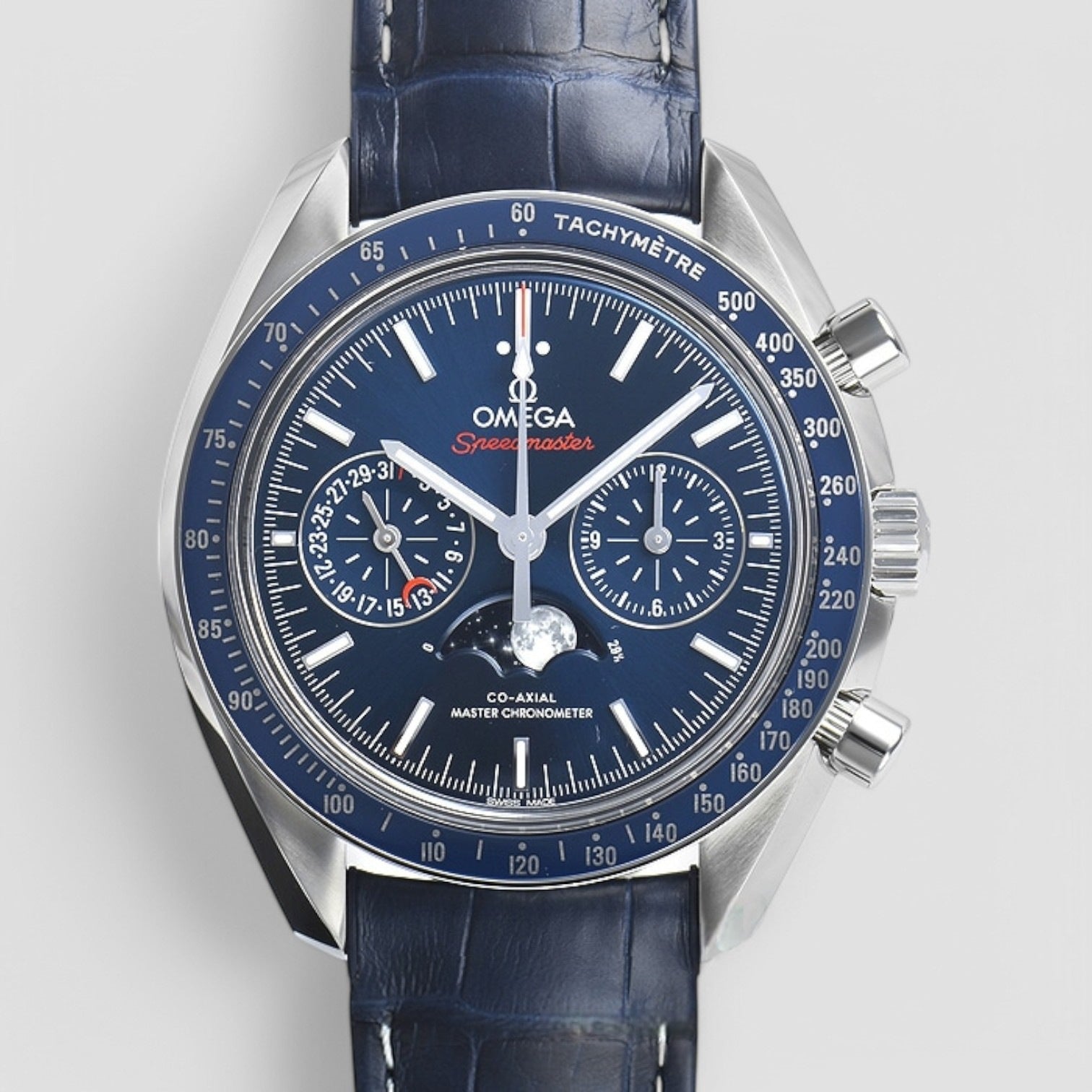 Speedmaster Automatic Moon Blue Dial Description
