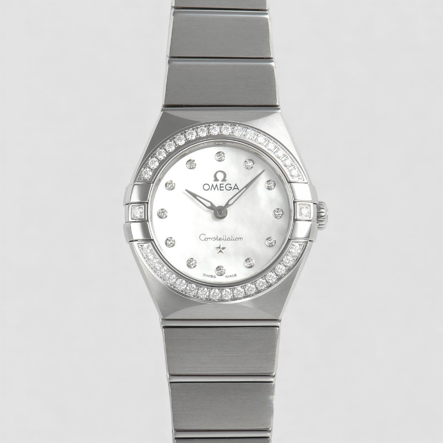 Constellation Manhattan Quartz