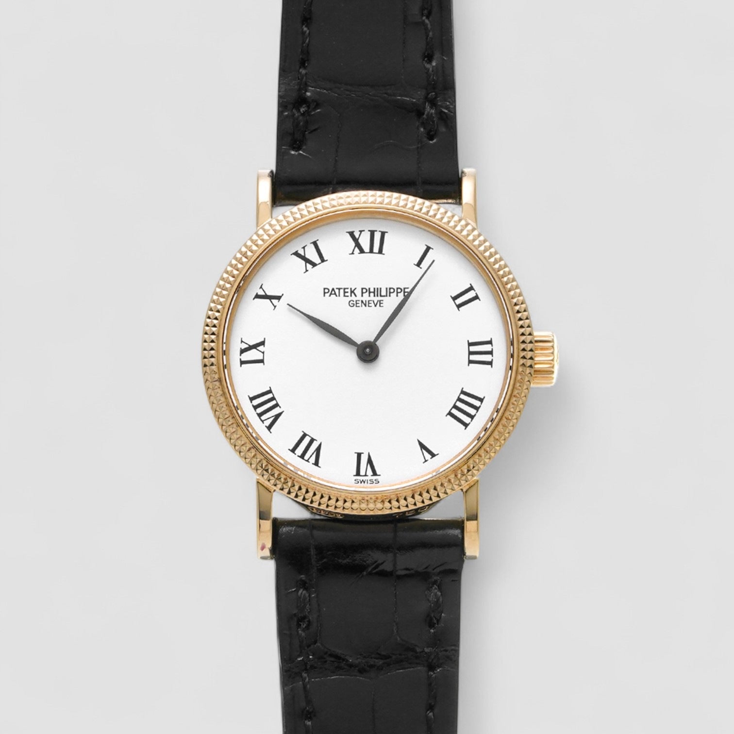 Ladies Calatrava 18K Yellow Manual Wind