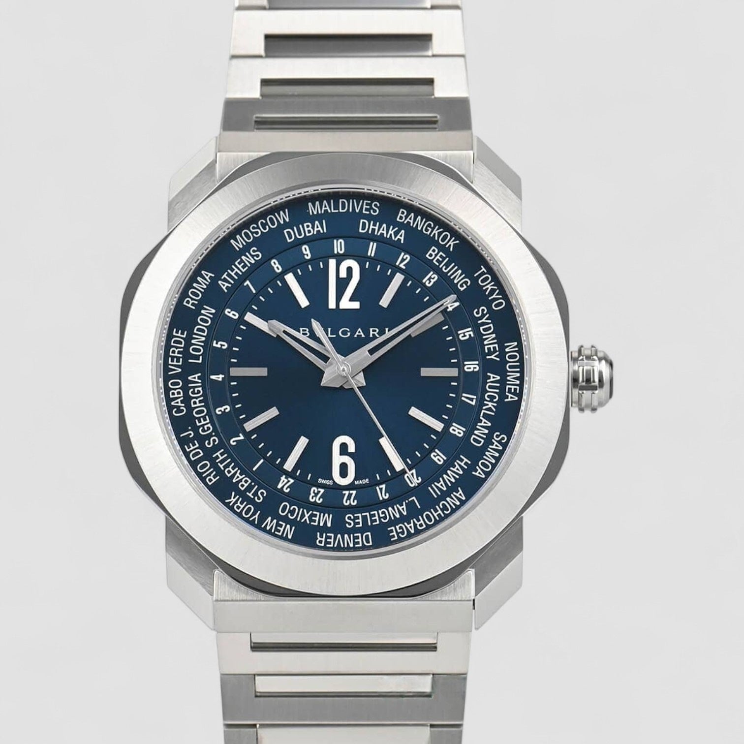 Octo Roma Worldtimer