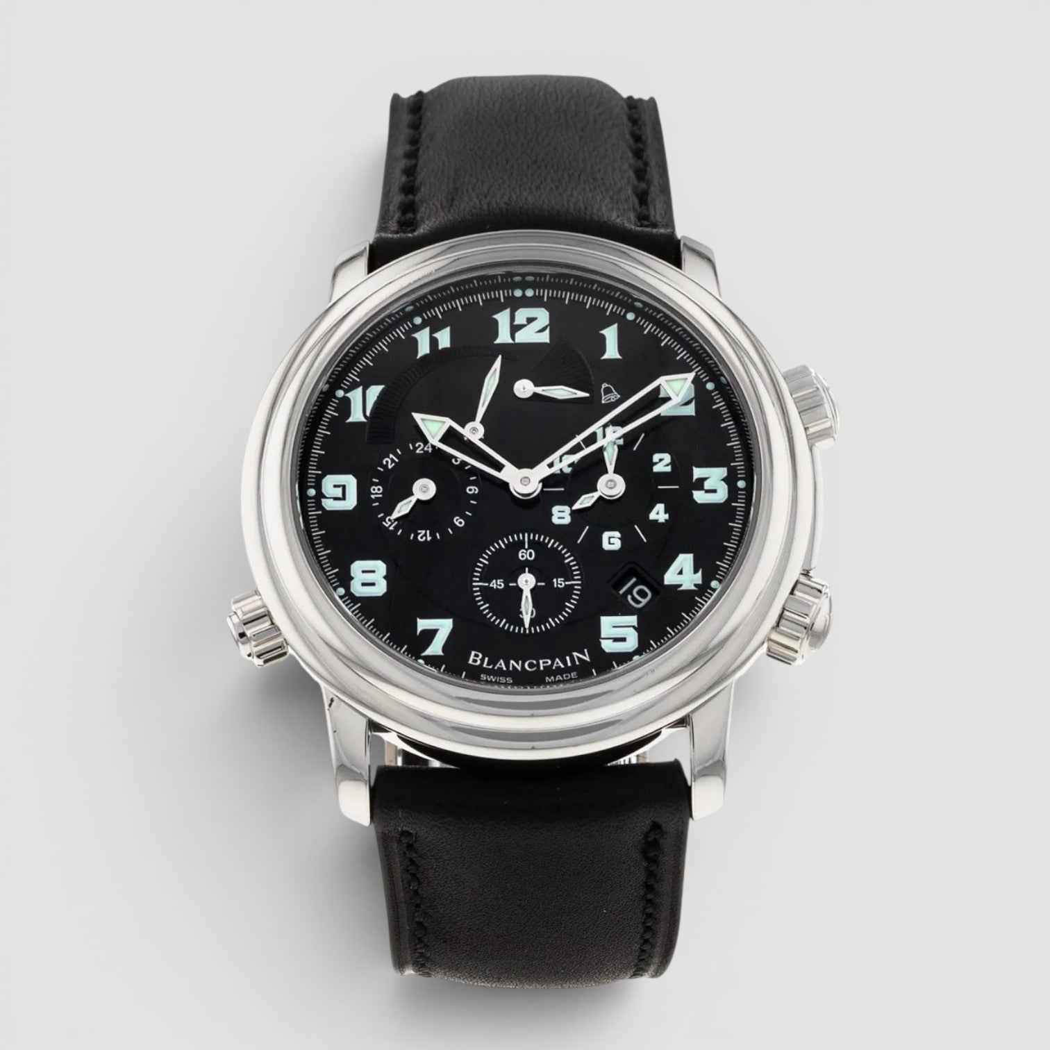 フラメンゴ　ジン Blancpain Léman Réveil GMT 40mm Steel Black Dial Ref. 2041-1130M-53B