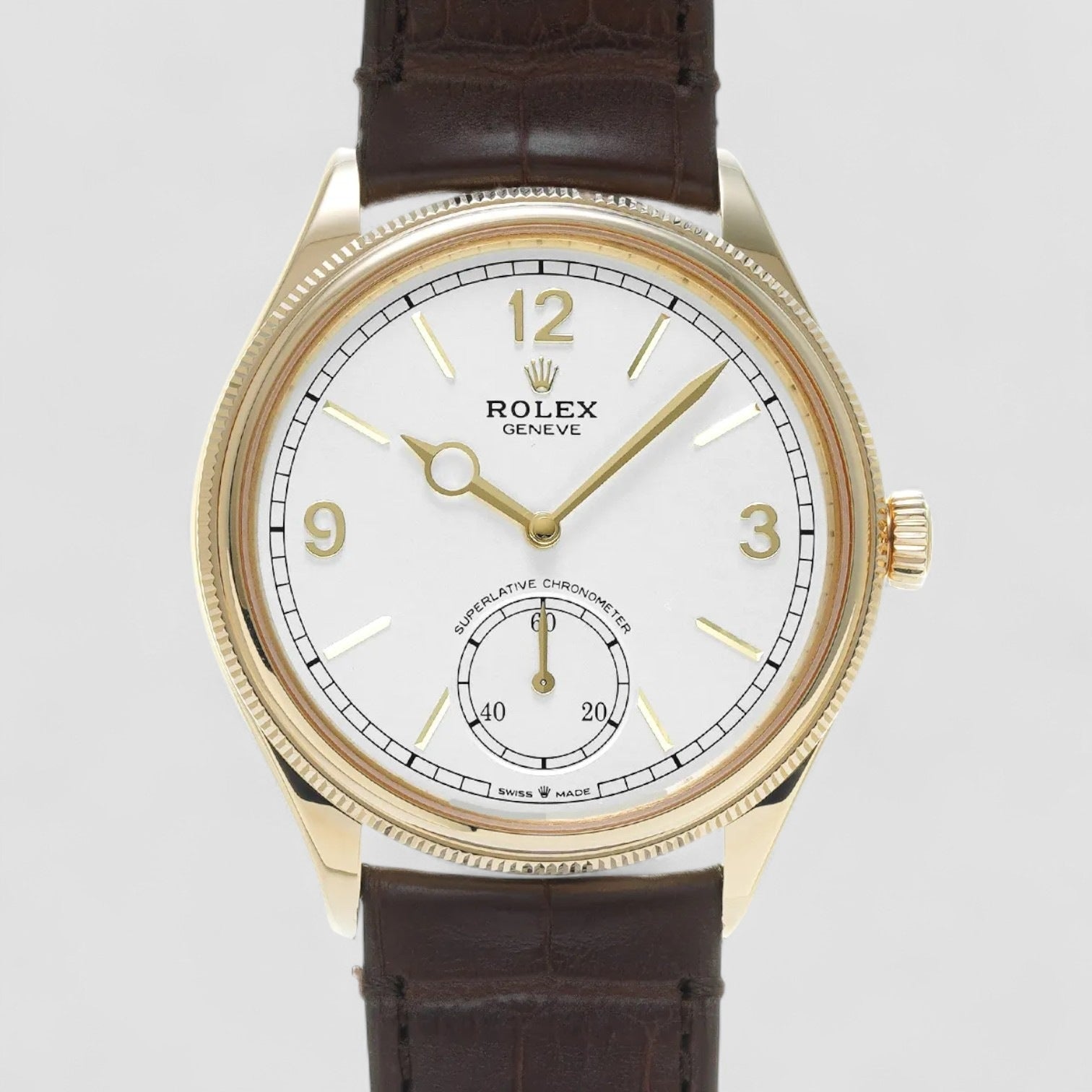 18K yellow gold 39 mm