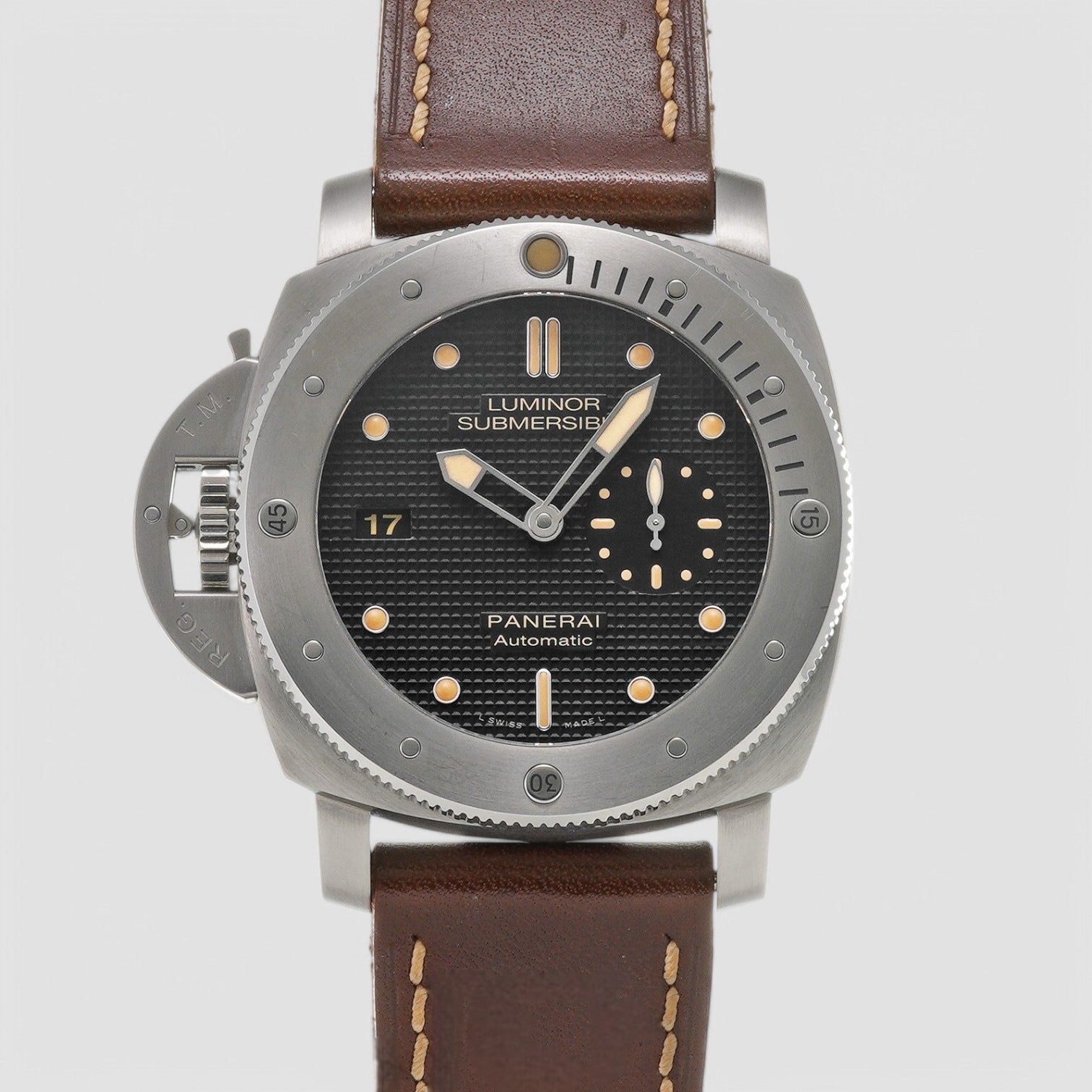 Luminor Submersible Black Dial Men's Watch