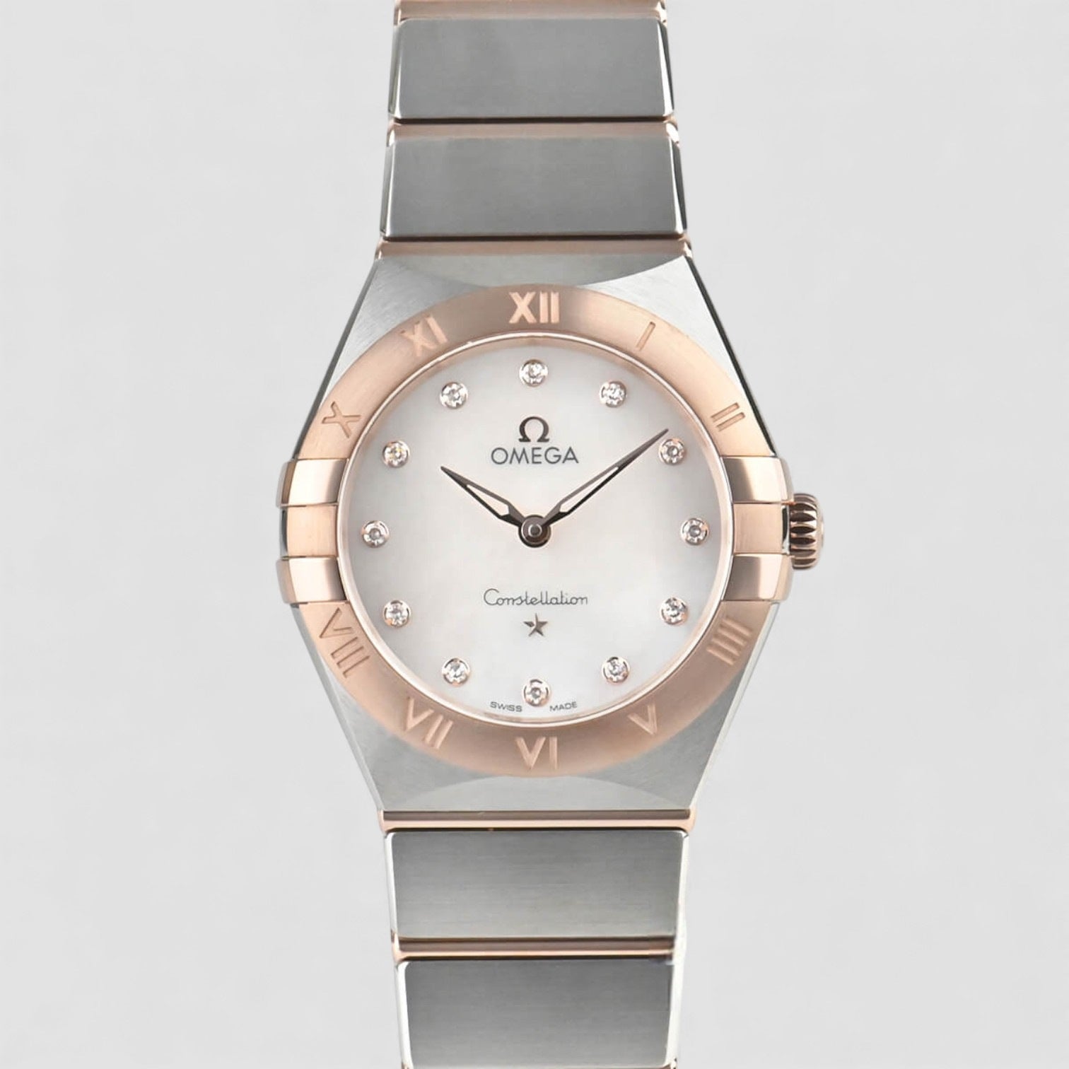 Constellation Manhattan Quartz