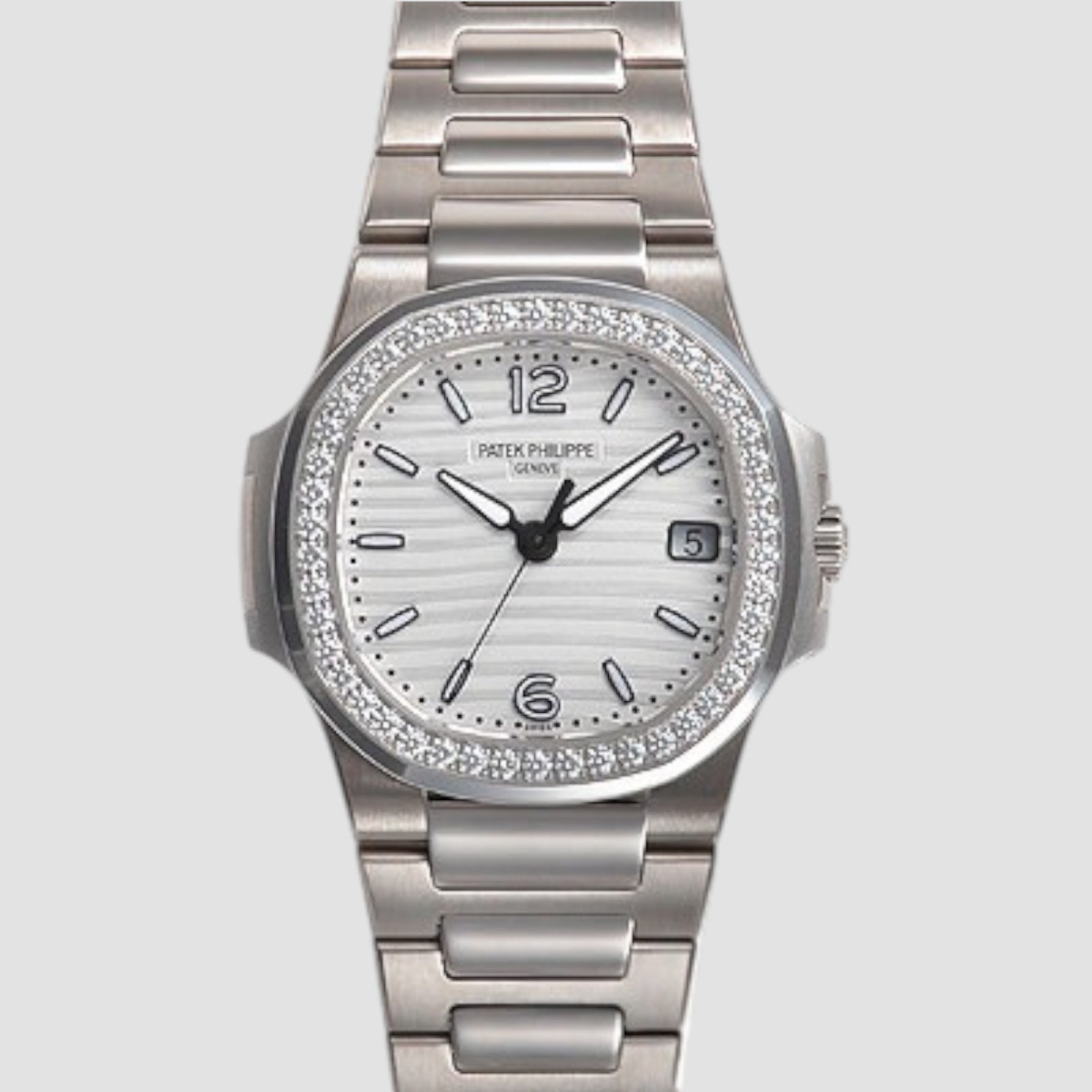 Nautilus Ladies 32mm 18K White Gold Diamond Bezel