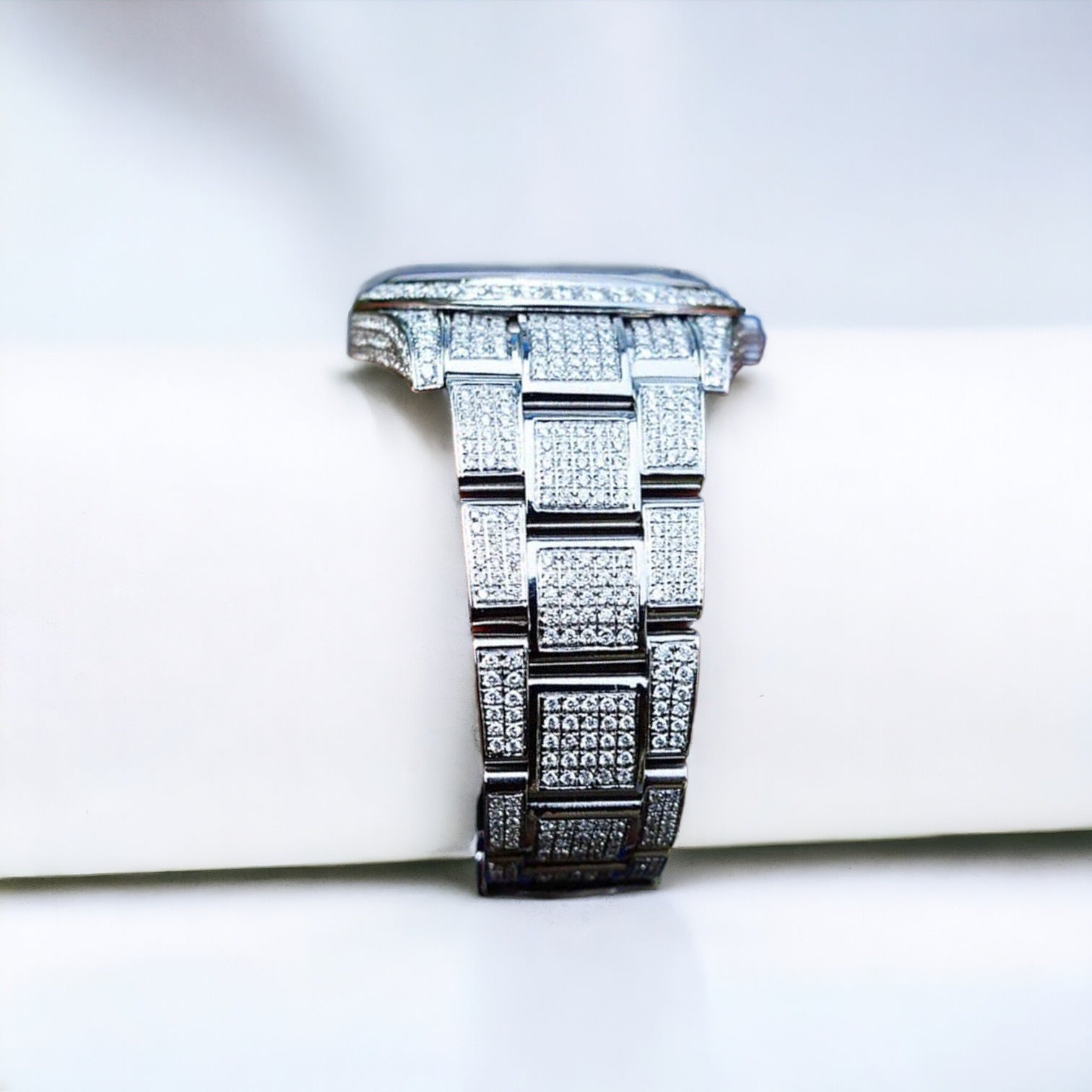 Datejust 41 Oyster – White Roman – Custom Diamond Set - Iced Out