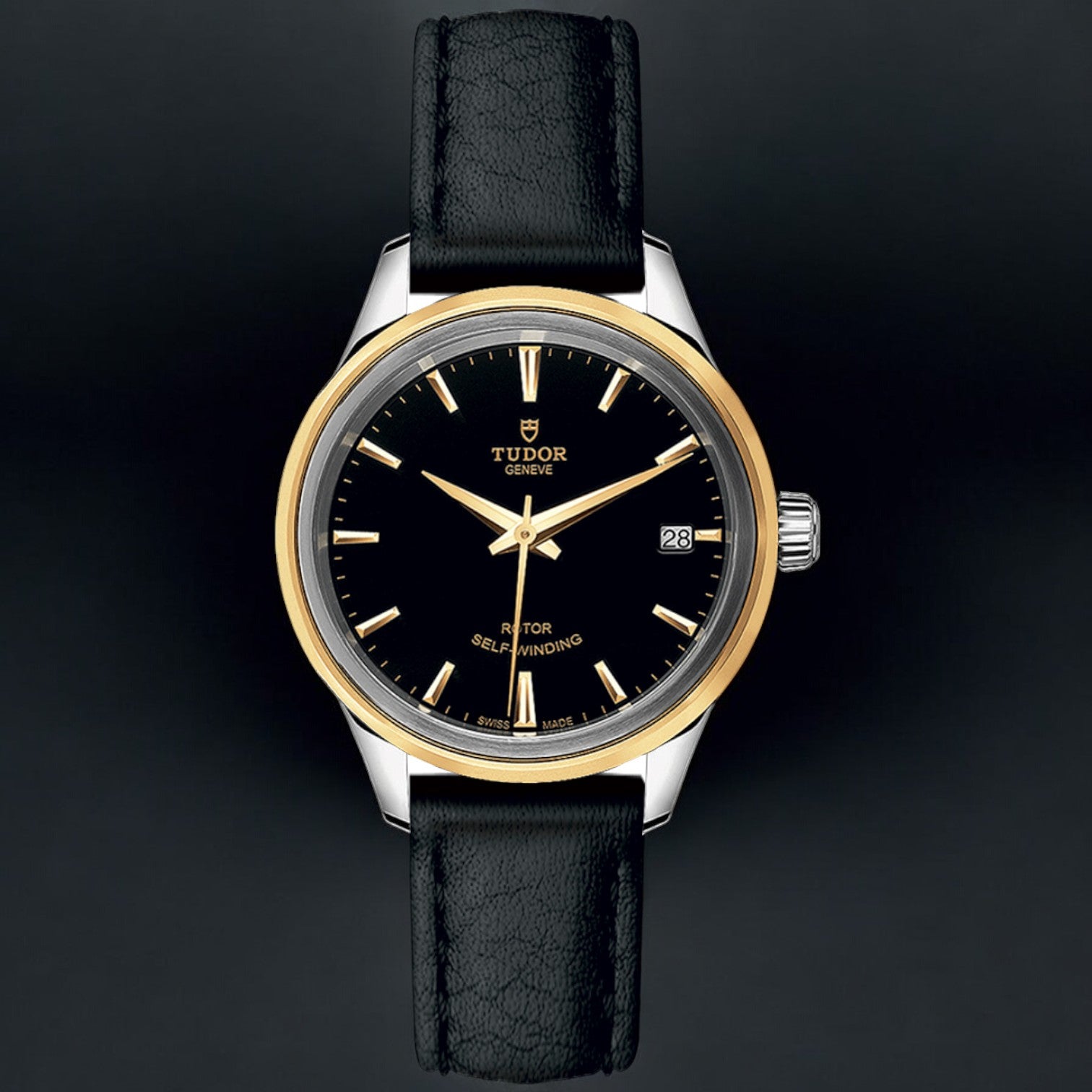 Style 34mm Stainless Steel / Yellow Gold / Black / Strap