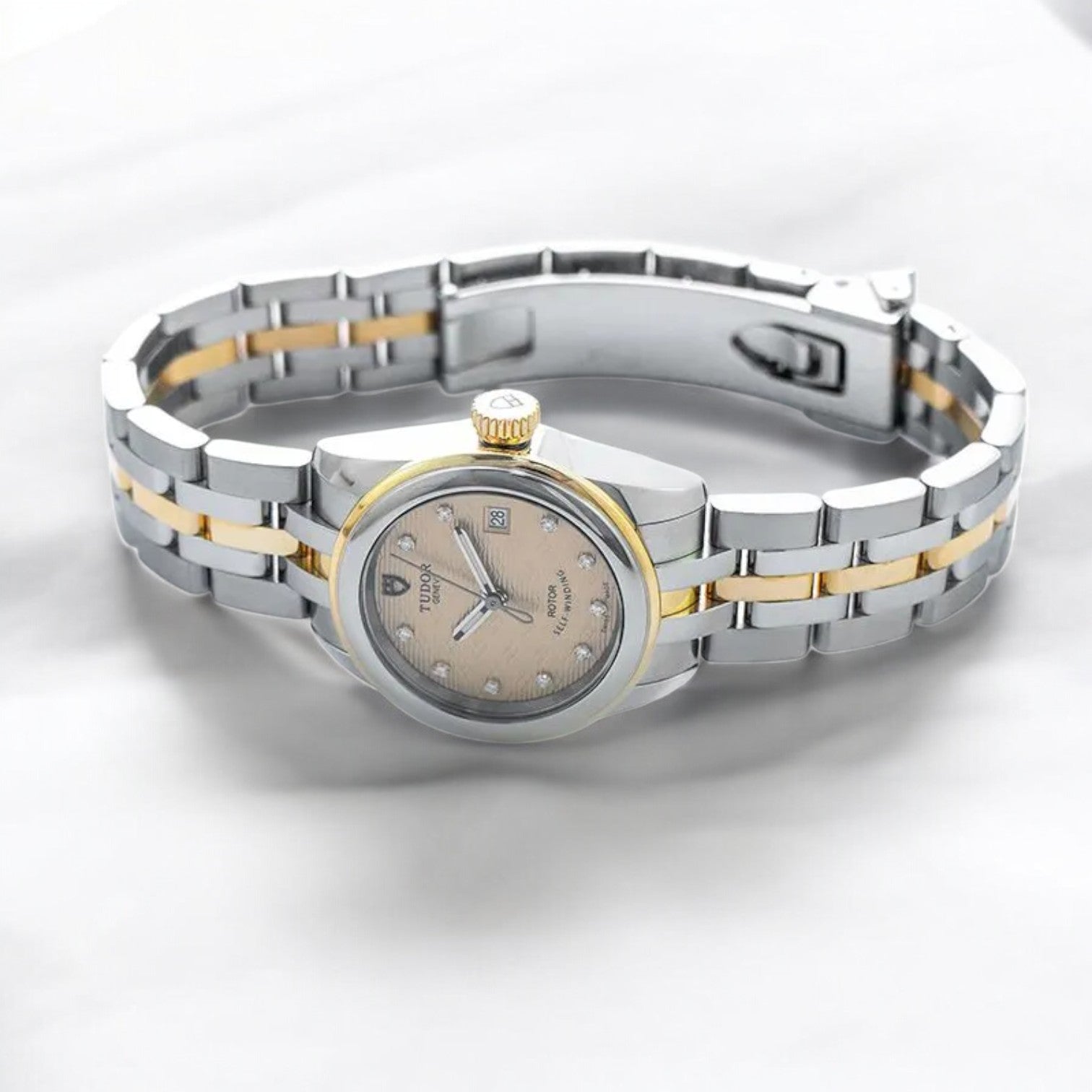Glamour Date 26 Stainless Steel / Yellow Gold / Jacquard Champagne-Diamond / Bracelet