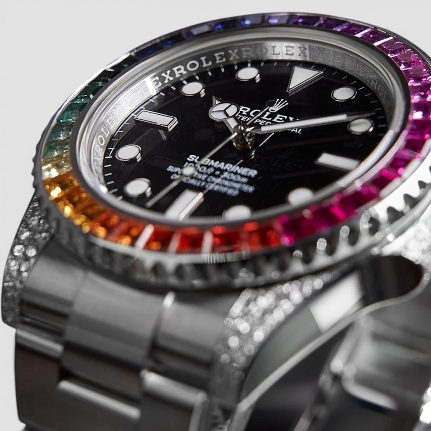 Rolex Submariner (No Date) 41mm Oystersteel Oyster Diamond-Set with Rainbow Bezel