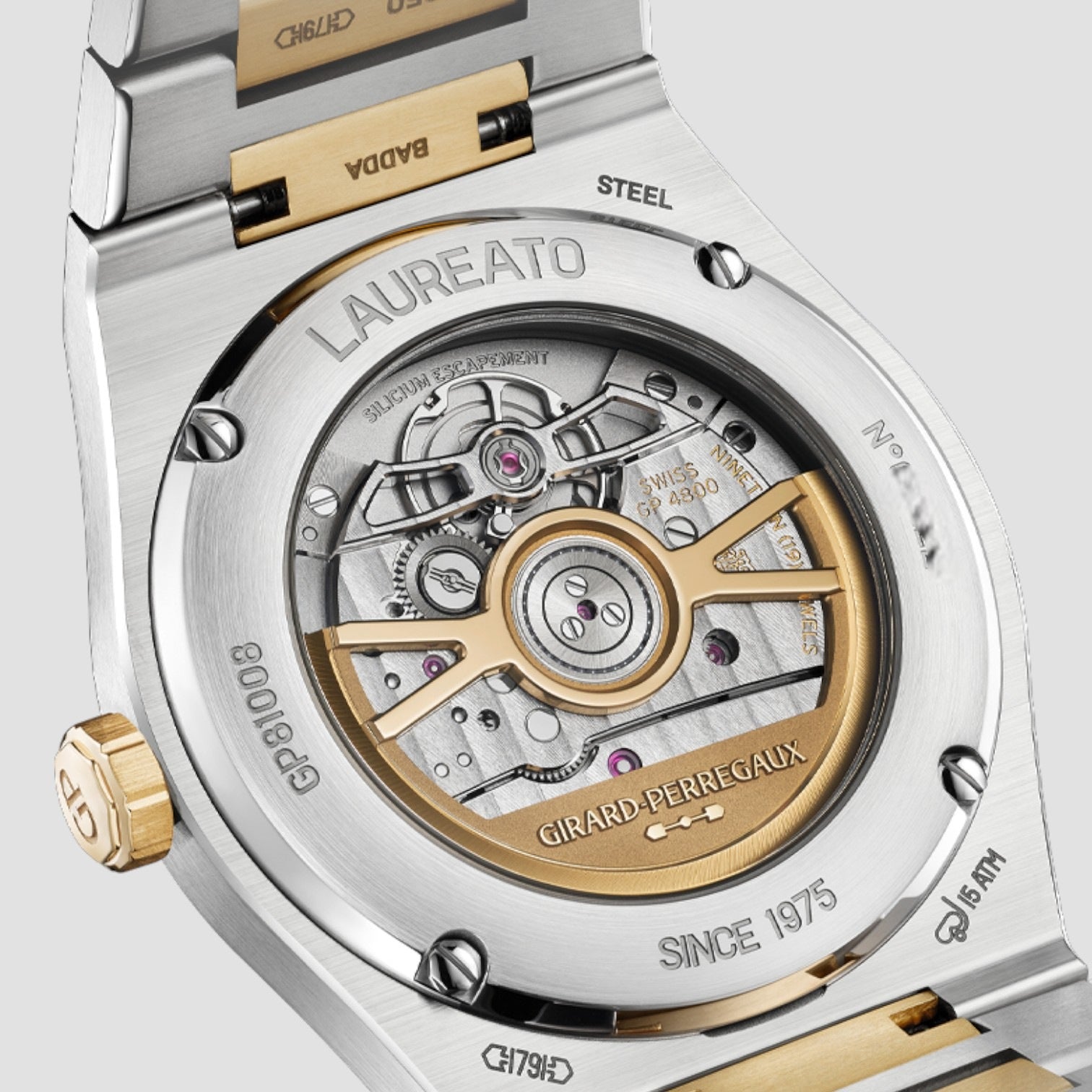 Laureato FIFTY Yellow Gold 39mm