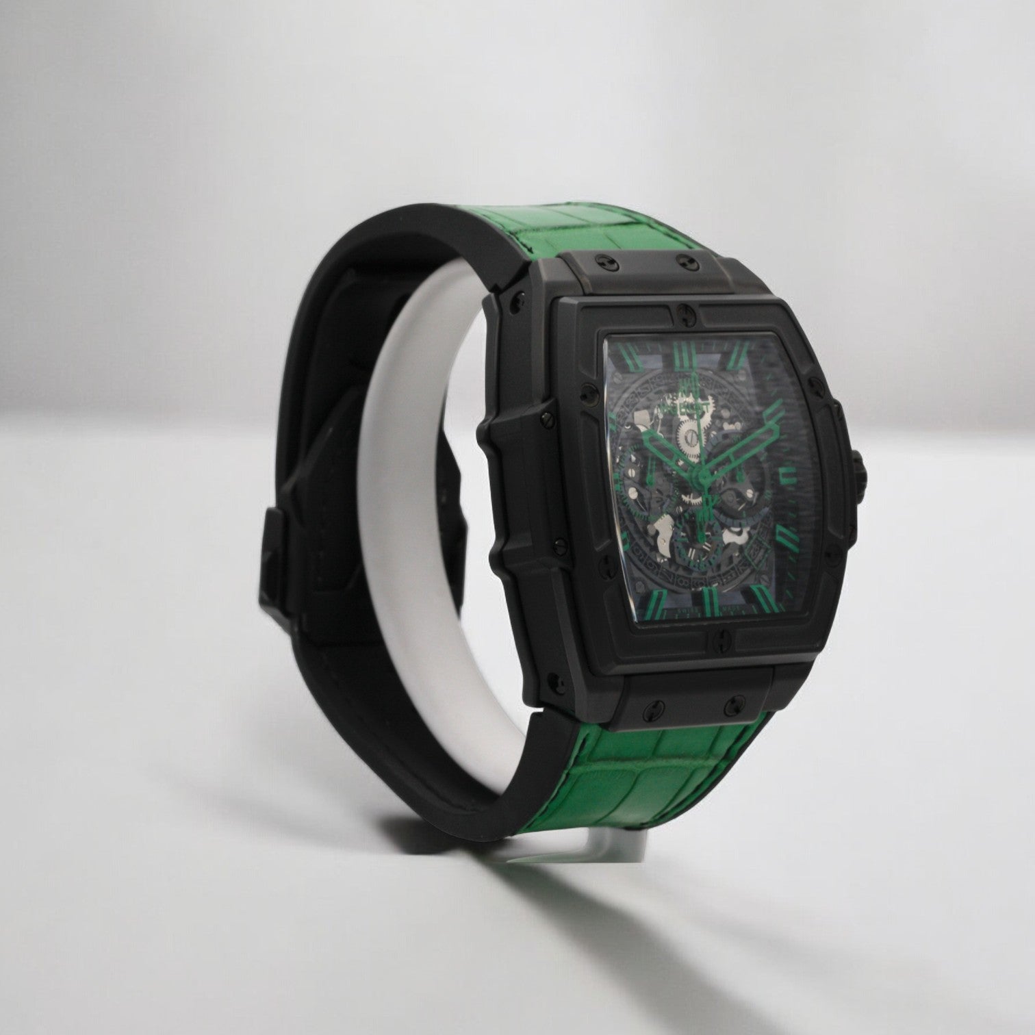 Spirit of Big Bang ALL BLACK Chronograph Green Ceramic 45MM