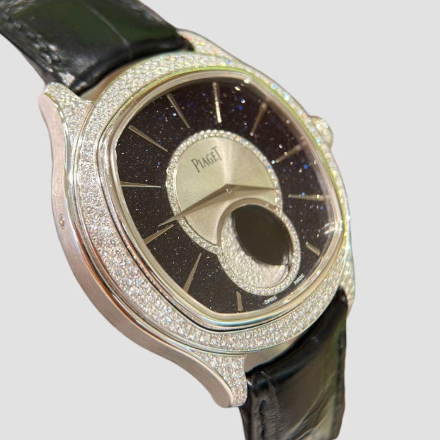 Piaget BLACK TIE Series G0A35031 watch