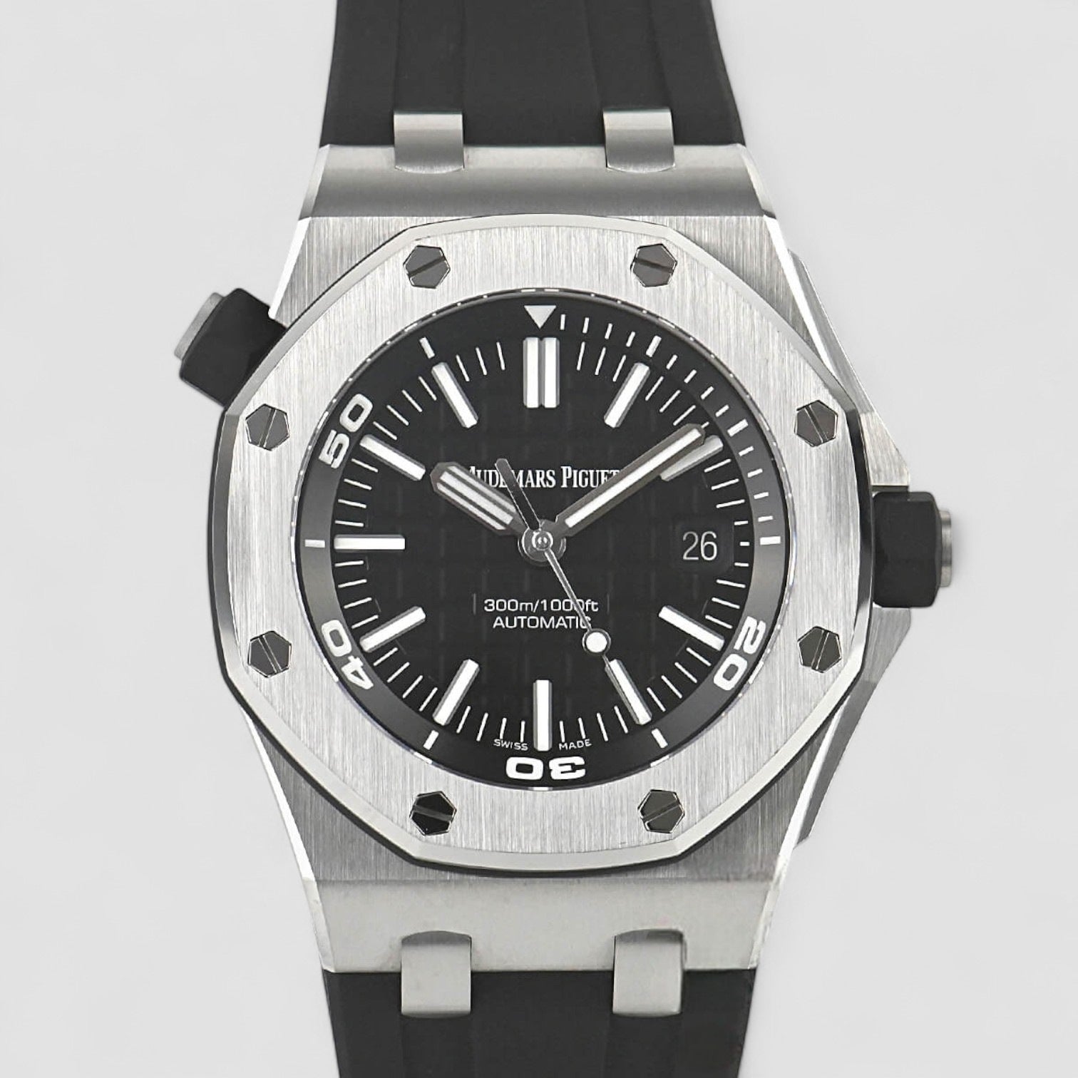 Royal Oak Offshore Diver 15710ST Offshore Diver Black / Rubber