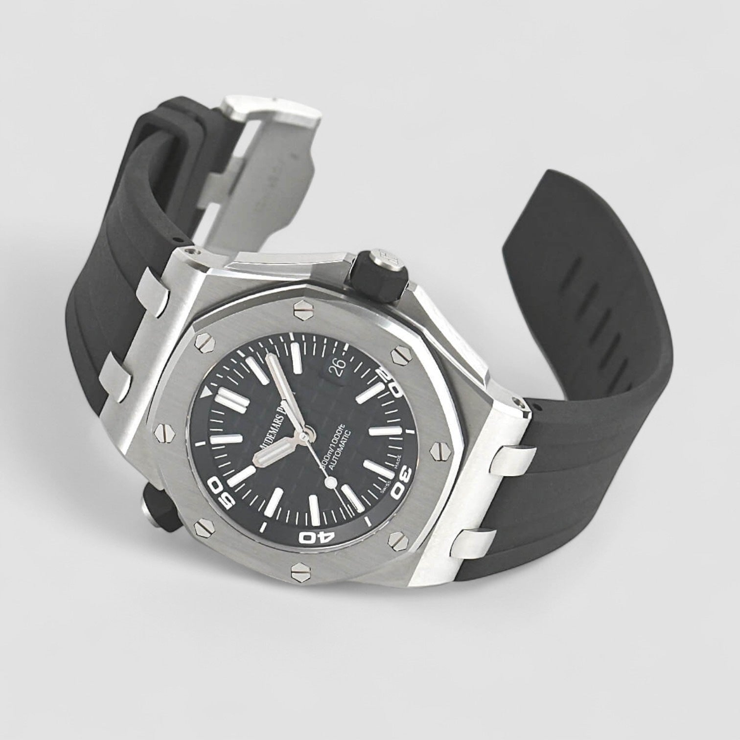 Royal Oak Offshore Diver 15710ST Offshore Diver Black / Rubber