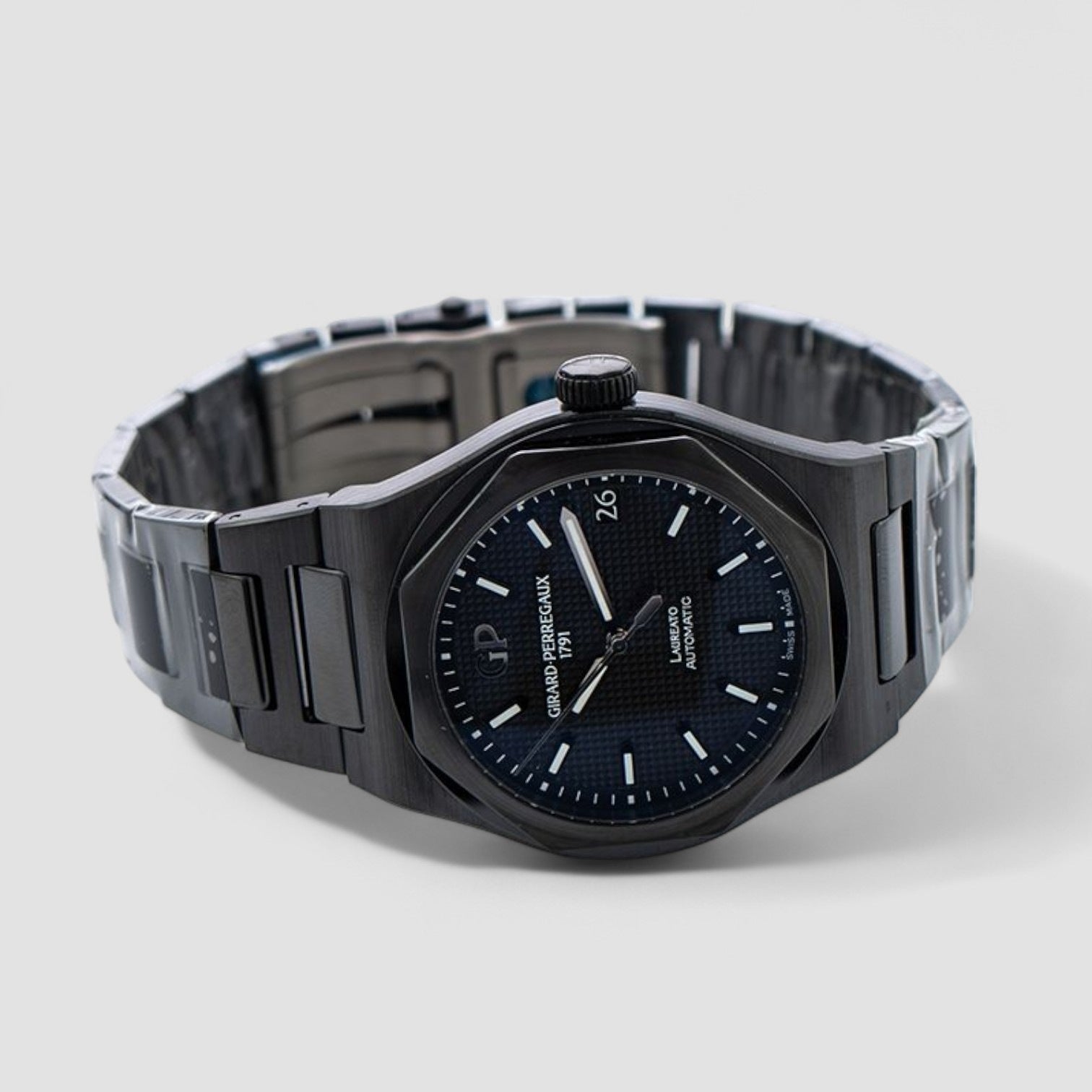 Laureato Automatic 42mm Ceramic Black Dial