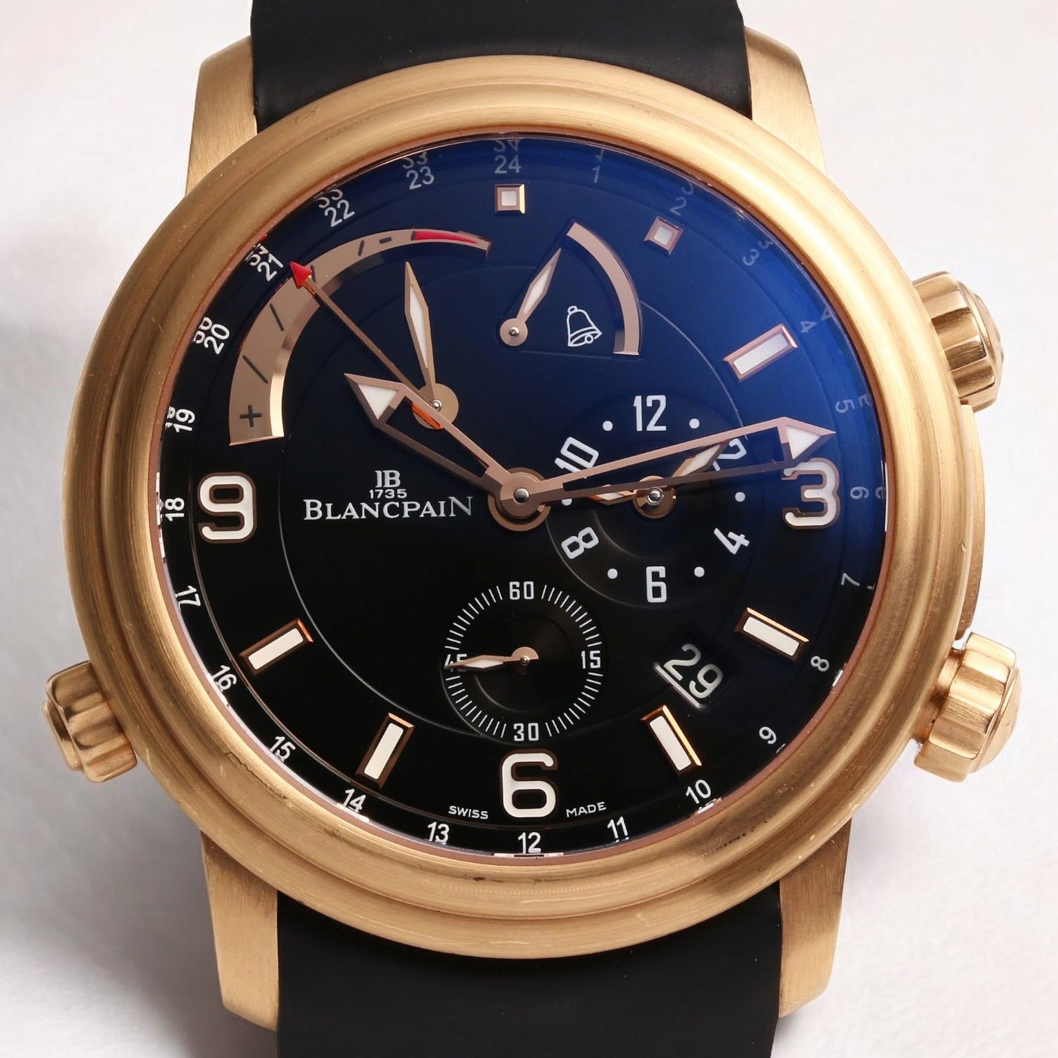 Léman Réveil GMT Red Gold