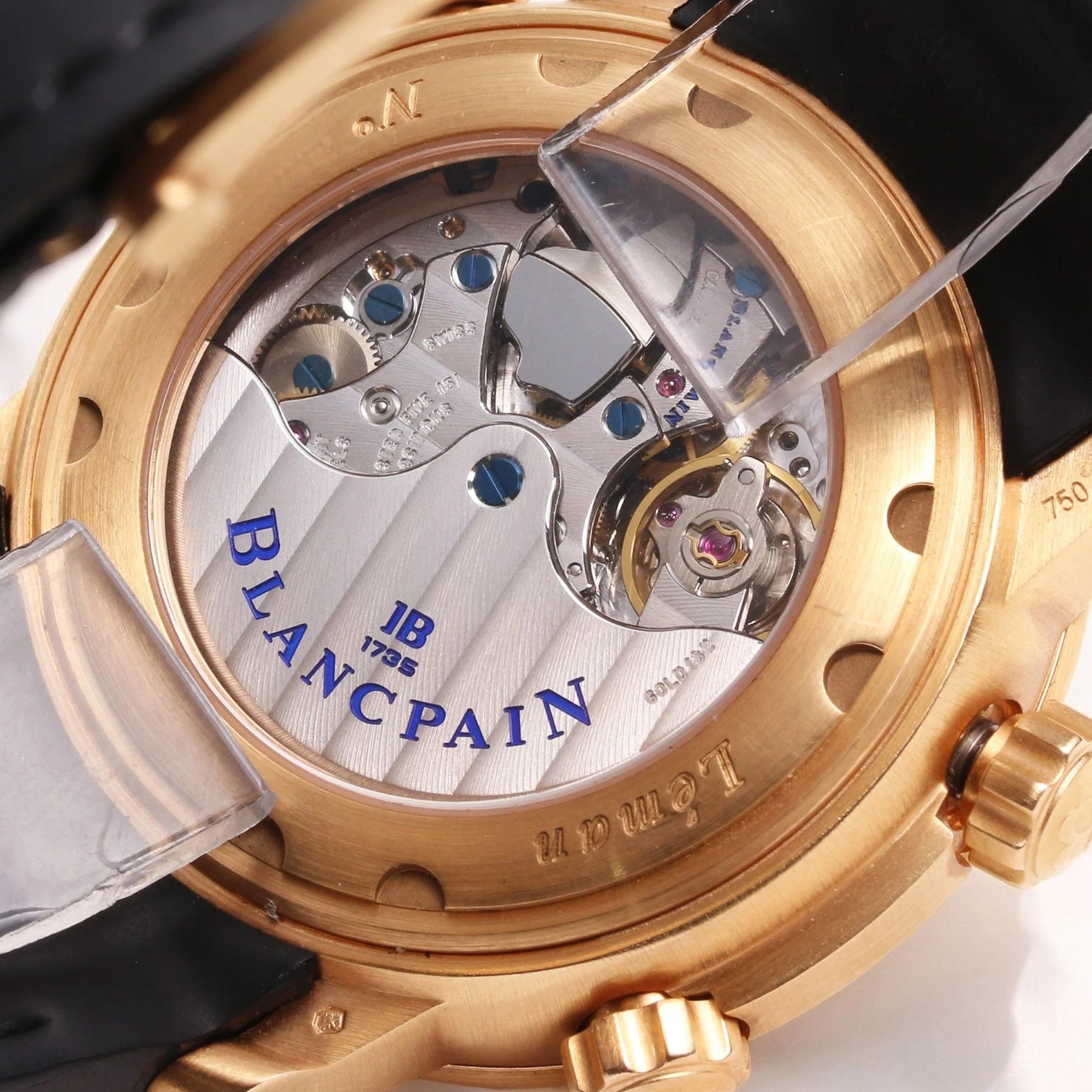 Léman Réveil GMT Red Gold