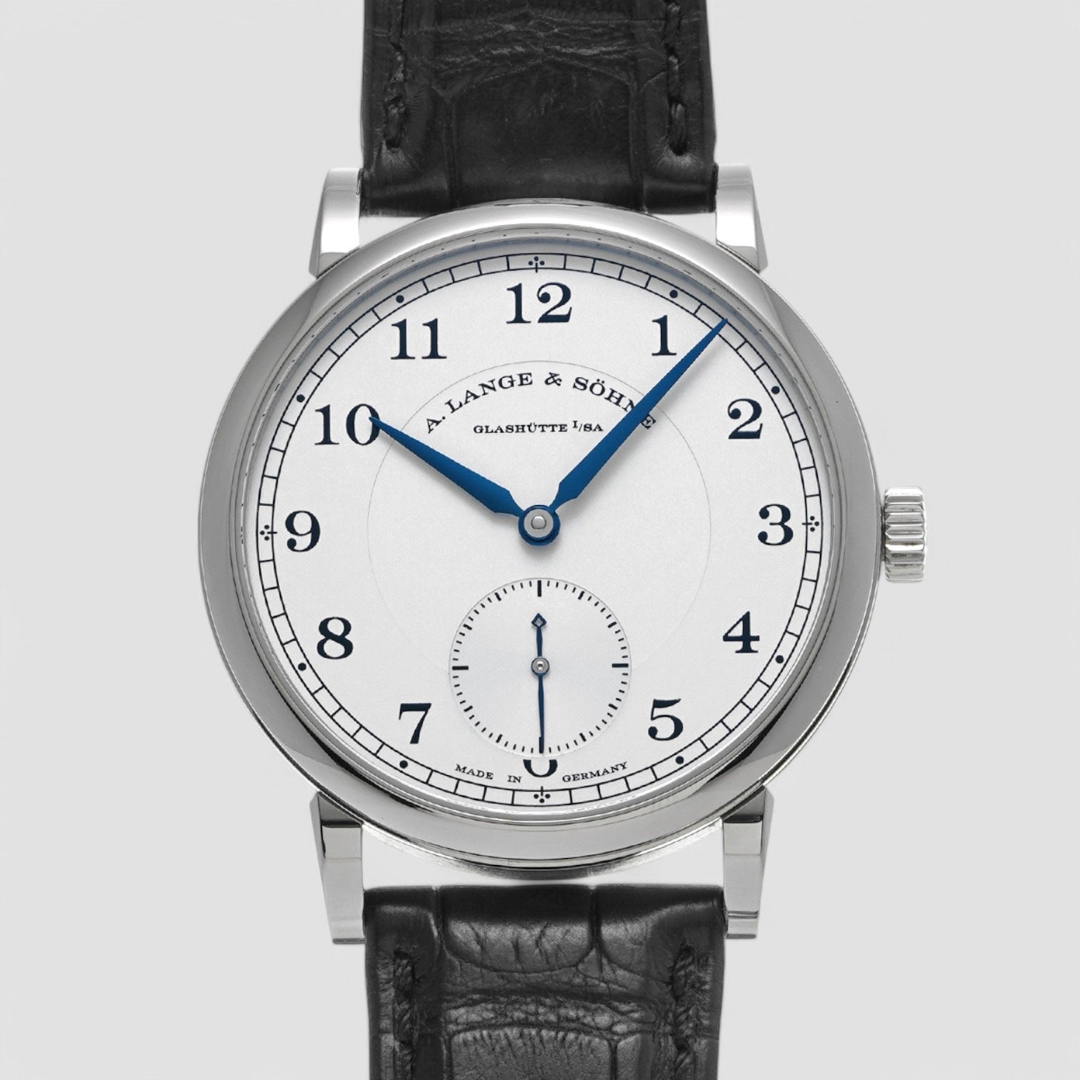 815  18K White Gold Silver Dial