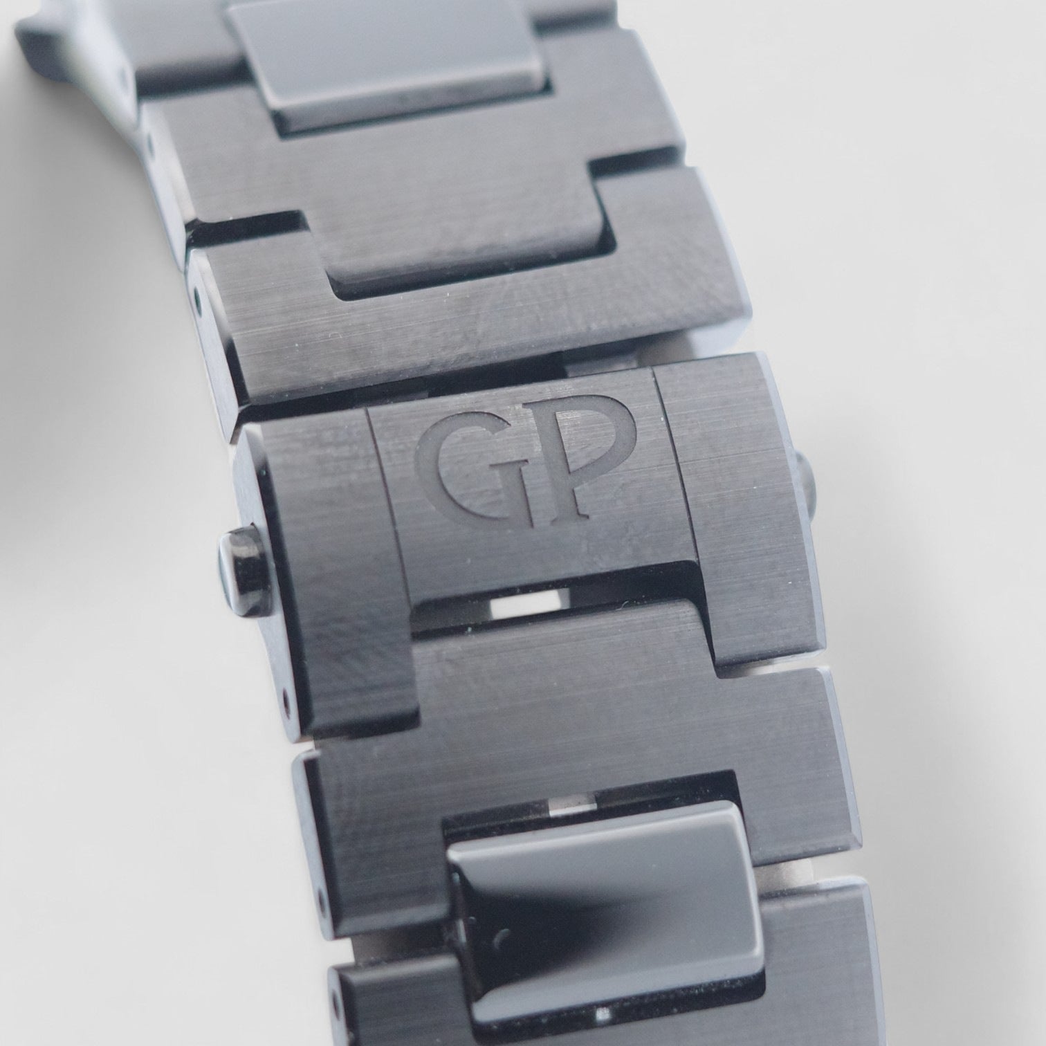 Laureato Skeleton Automatic 42mm